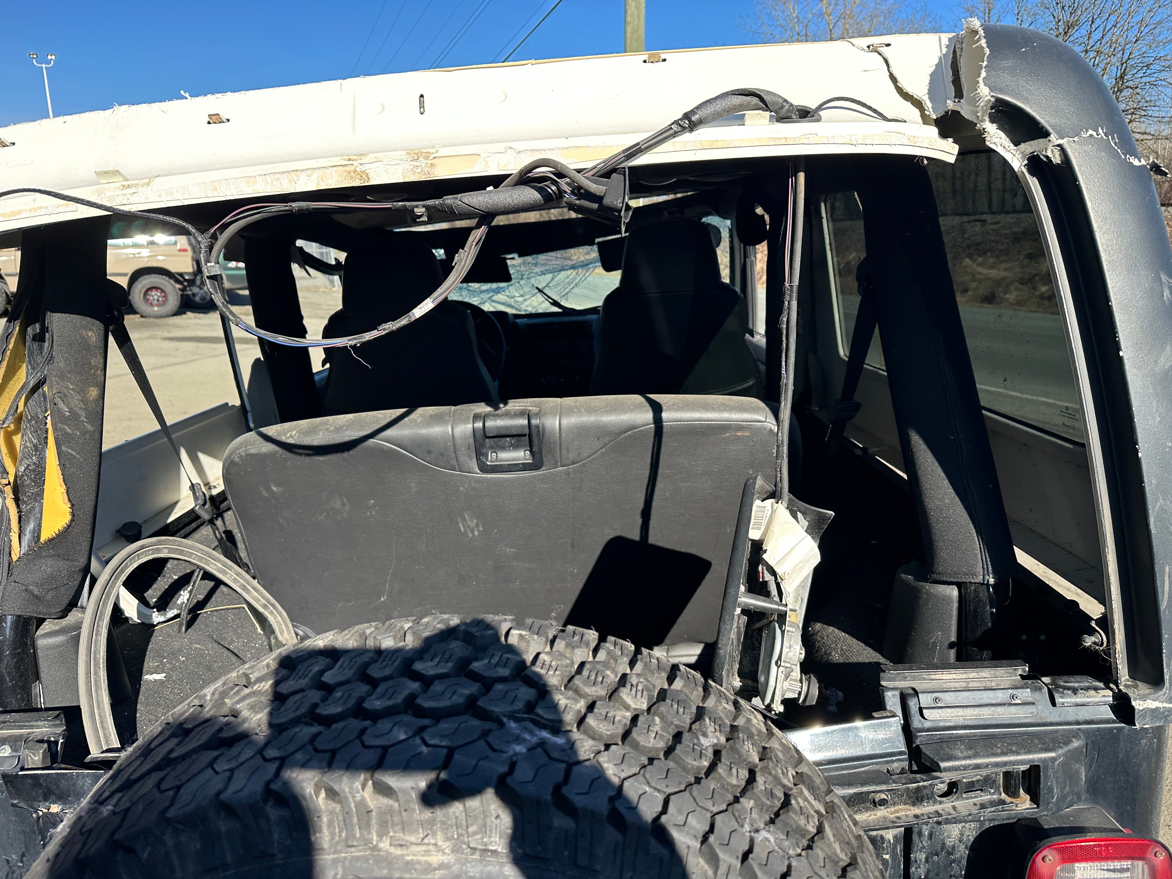 2004 Jeep Wrangler LJ – J2512