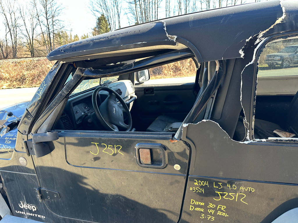 2004 Jeep Wrangler LJ – J2512