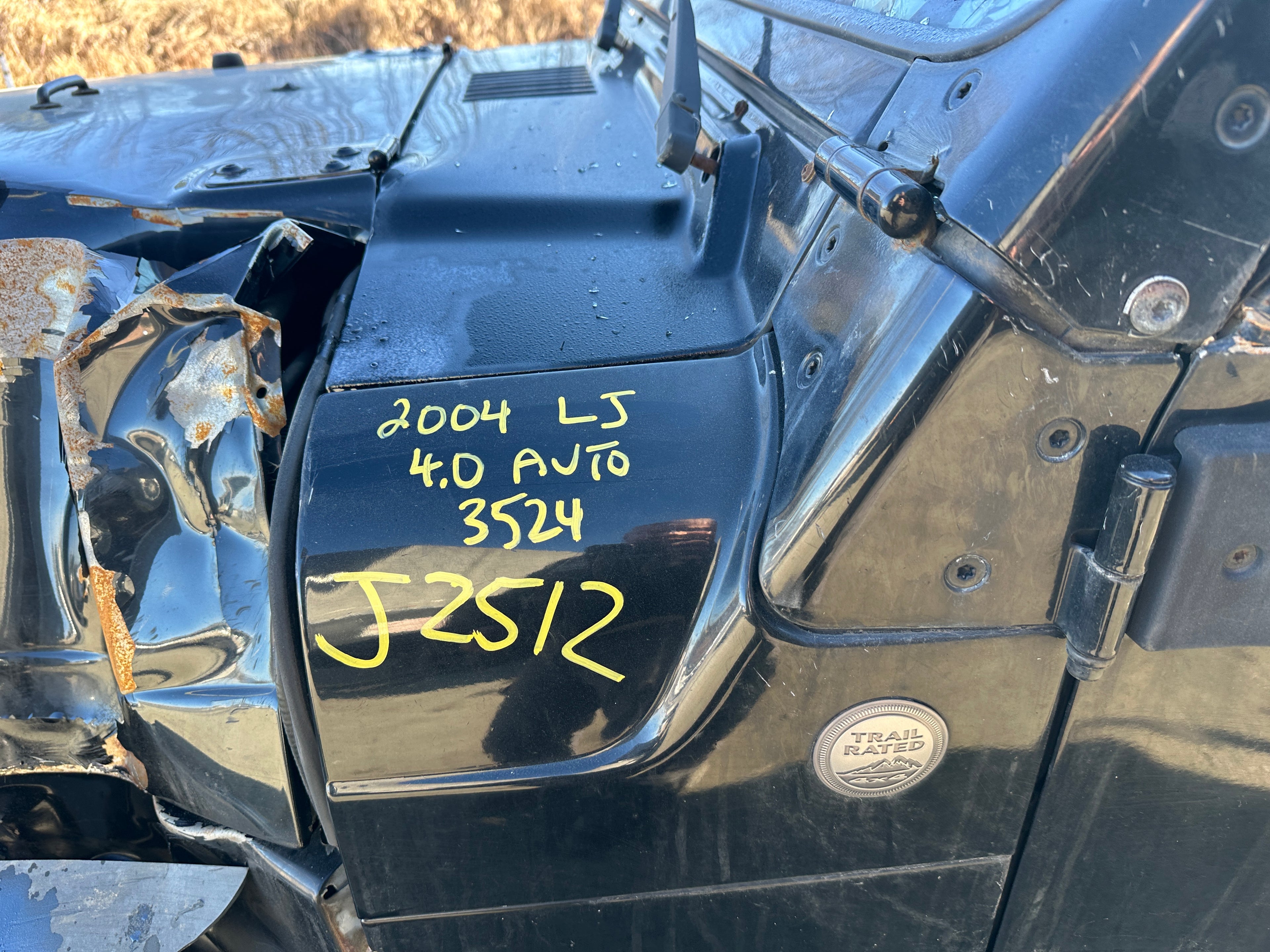 2004 Jeep Wrangler LJ – J2512