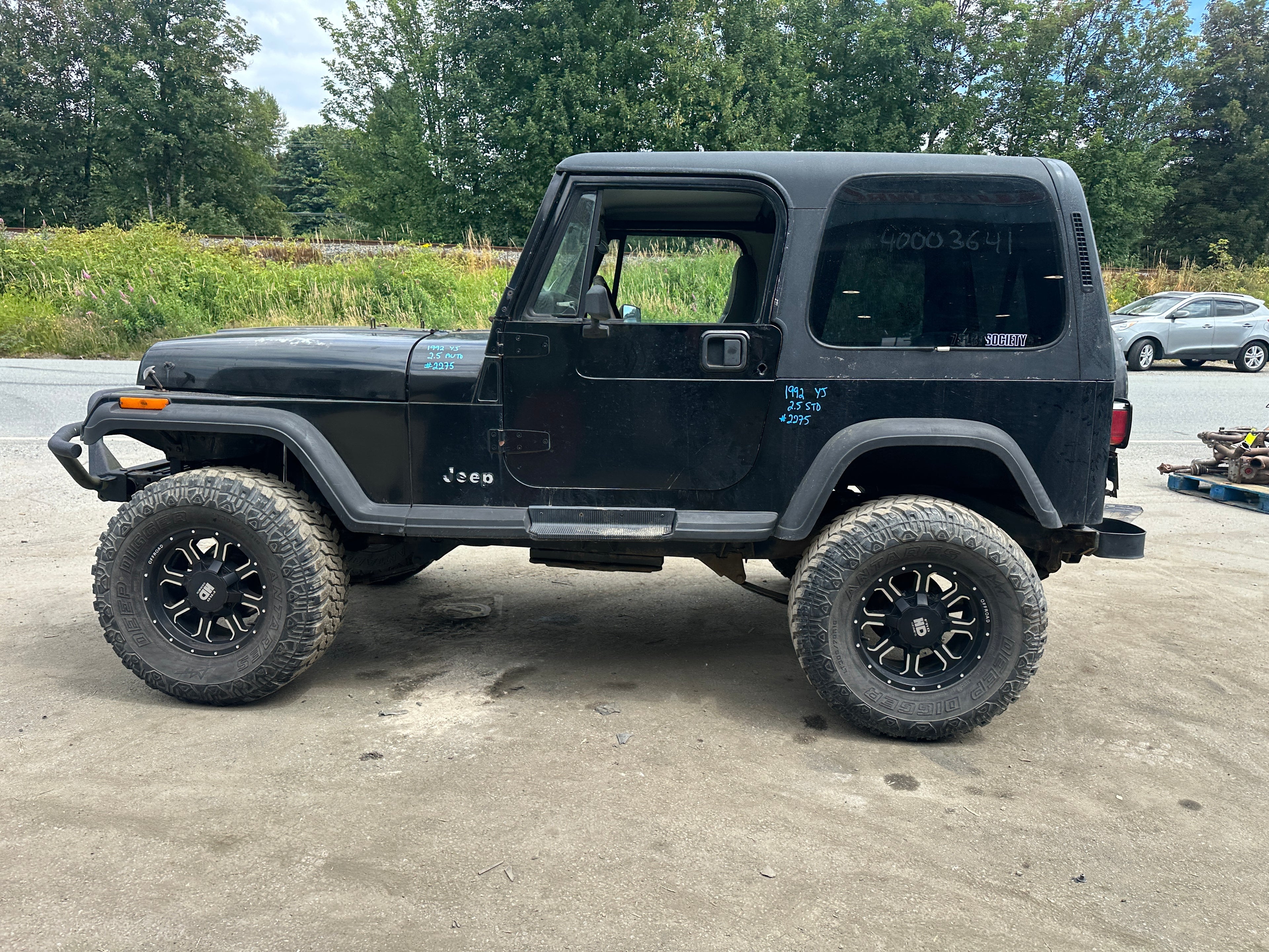 1992 Jeep Wrangler YJ 2.5 – J2533