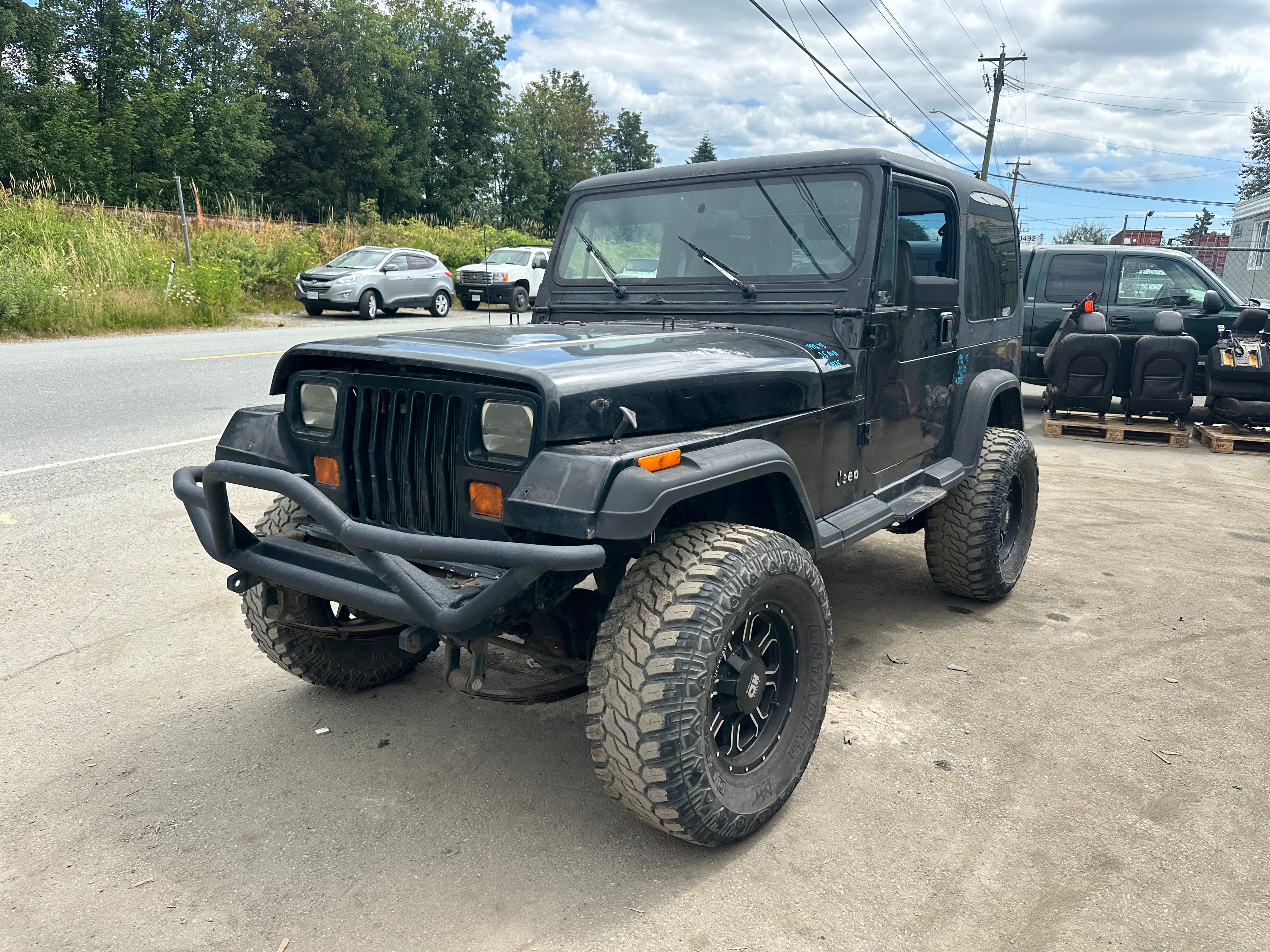 1992 Jeep Wrangler YJ 2.5 – J2533
