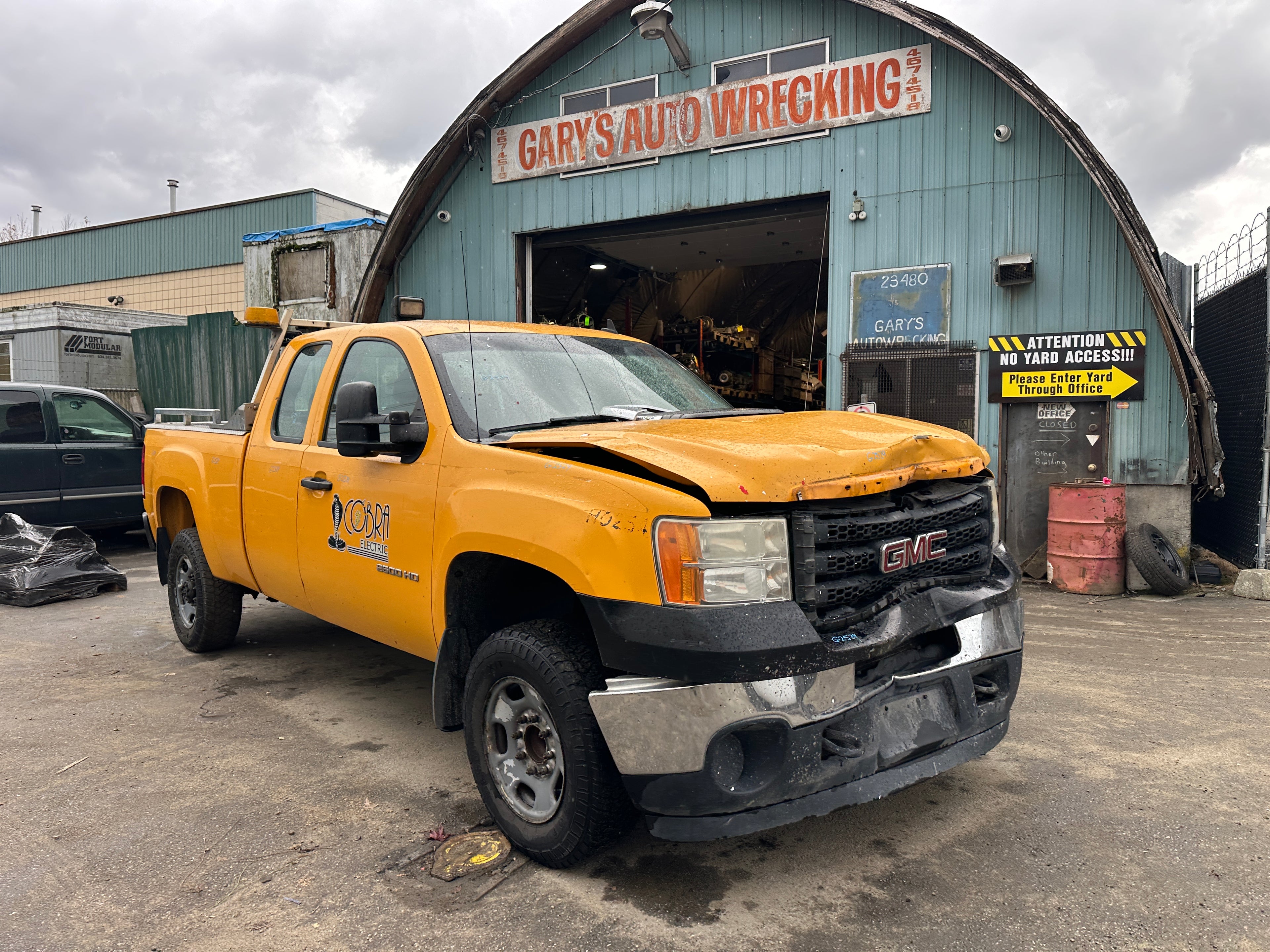 2011 GMC Sierra C2500HD 4.8 – G2529