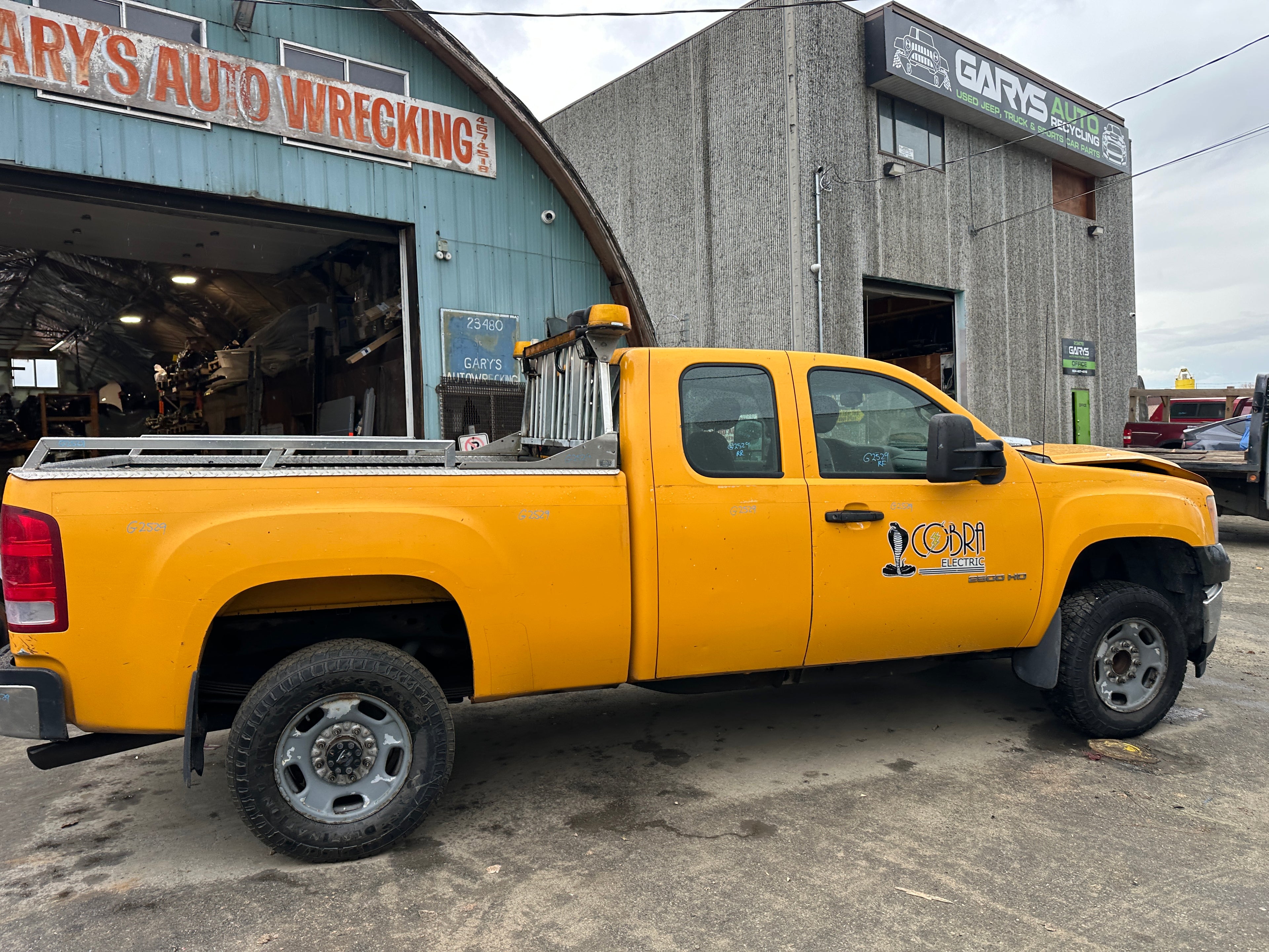2011 GMC Sierra C2500HD 4.8 – G2529