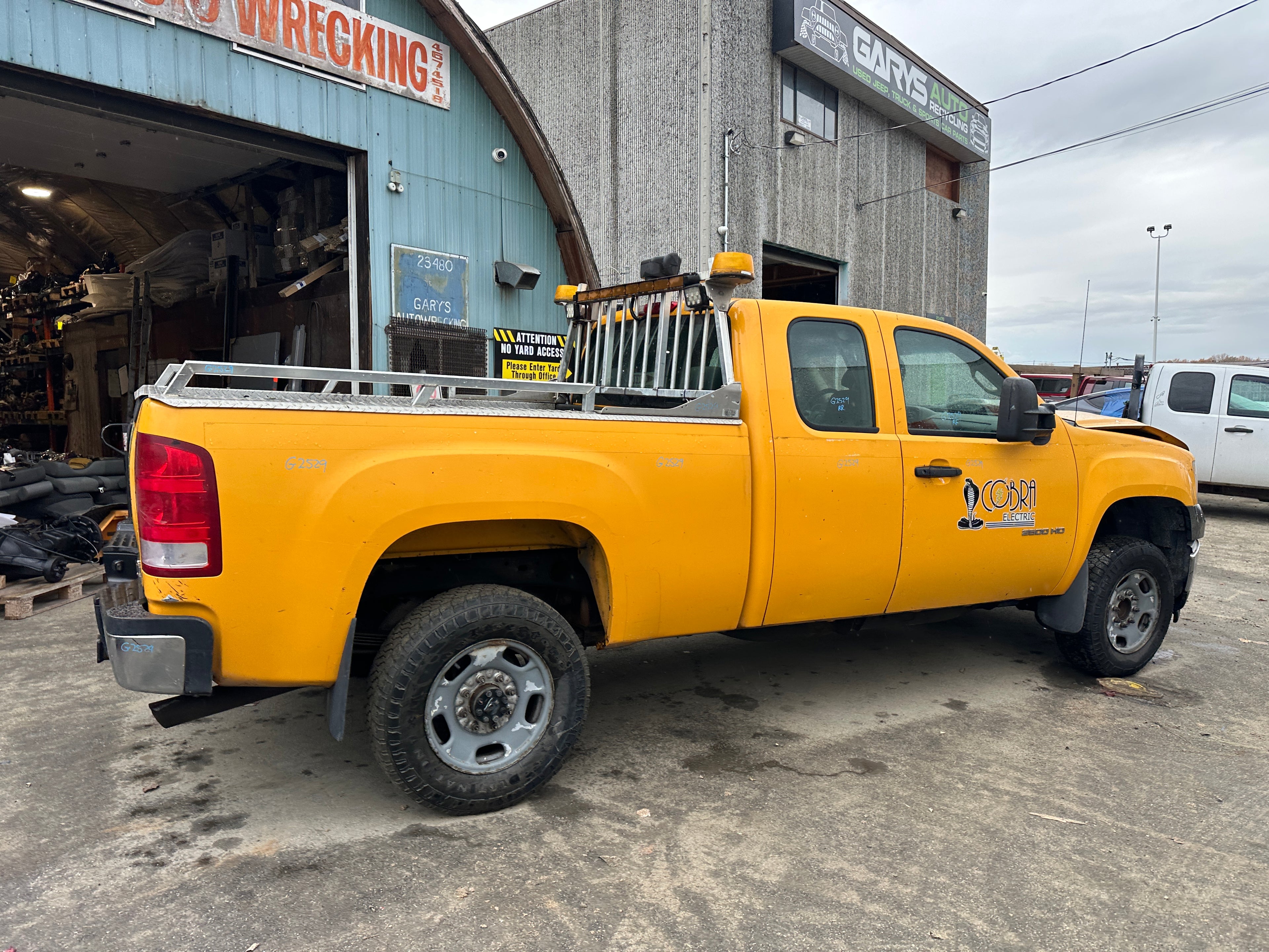 2011 GMC Sierra C2500HD 4.8 – G2529