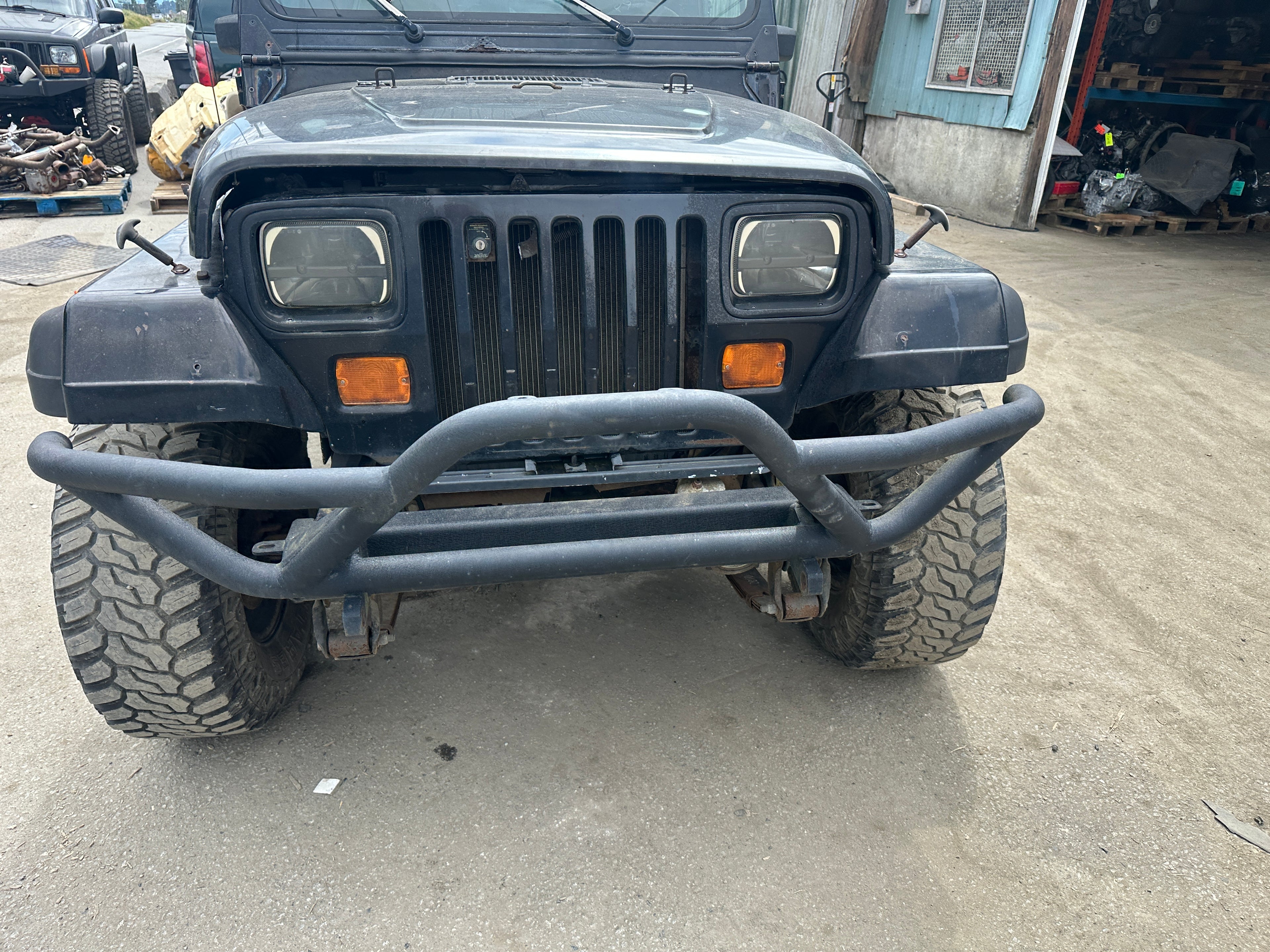 1992 Jeep Wrangler YJ 2.5 – J2533