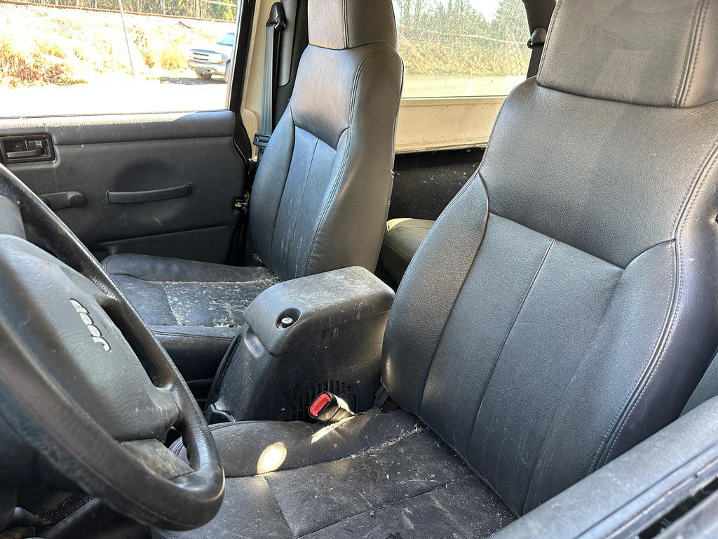 2004 Jeep Wrangler LJ – J2512