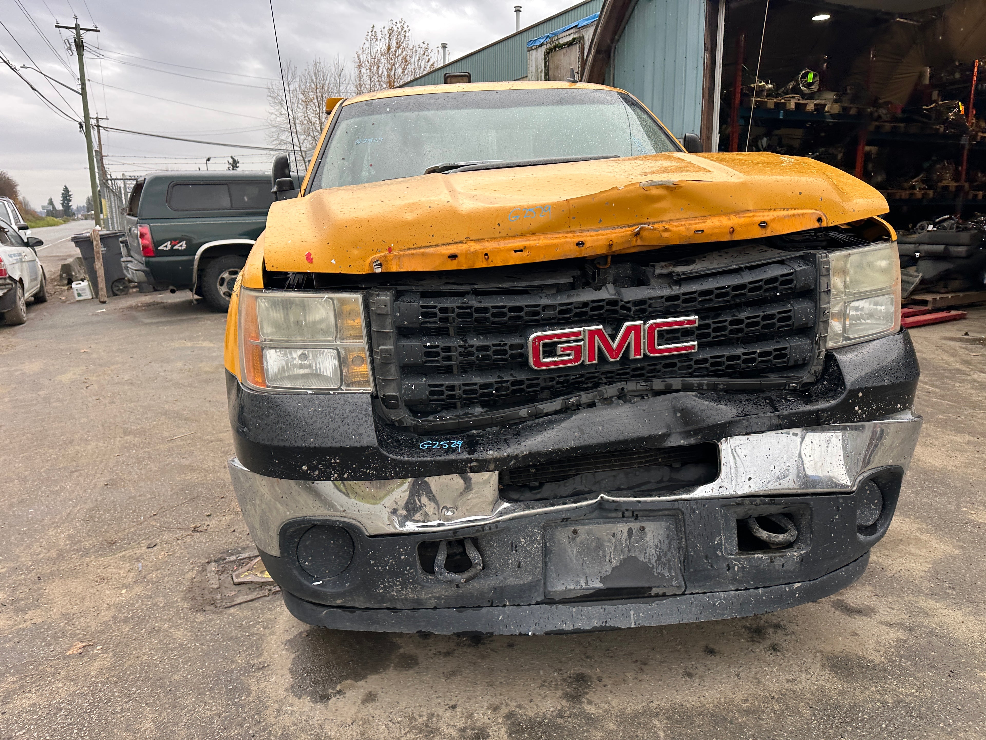 2011 GMC Sierra C2500HD 4.8 – G2529
