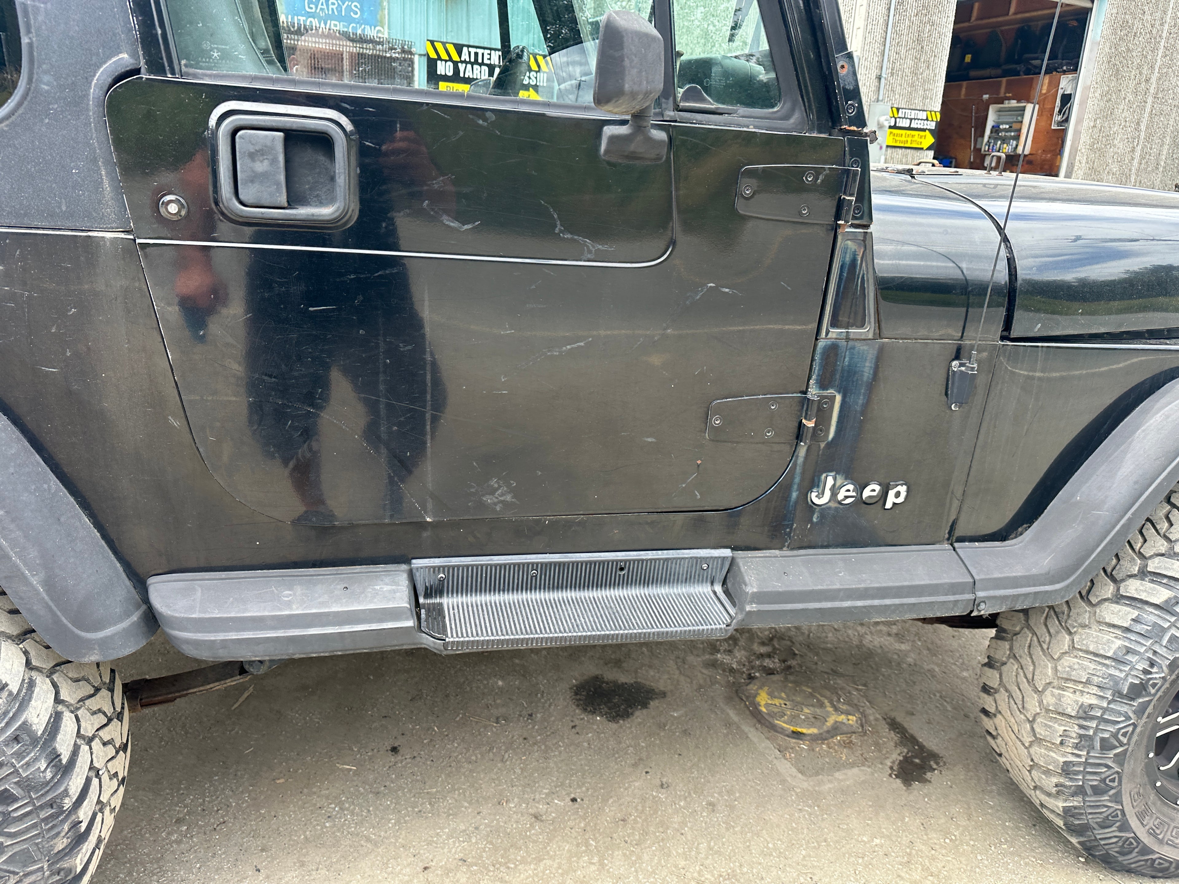 1992 Jeep Wrangler YJ 2.5 – J2533