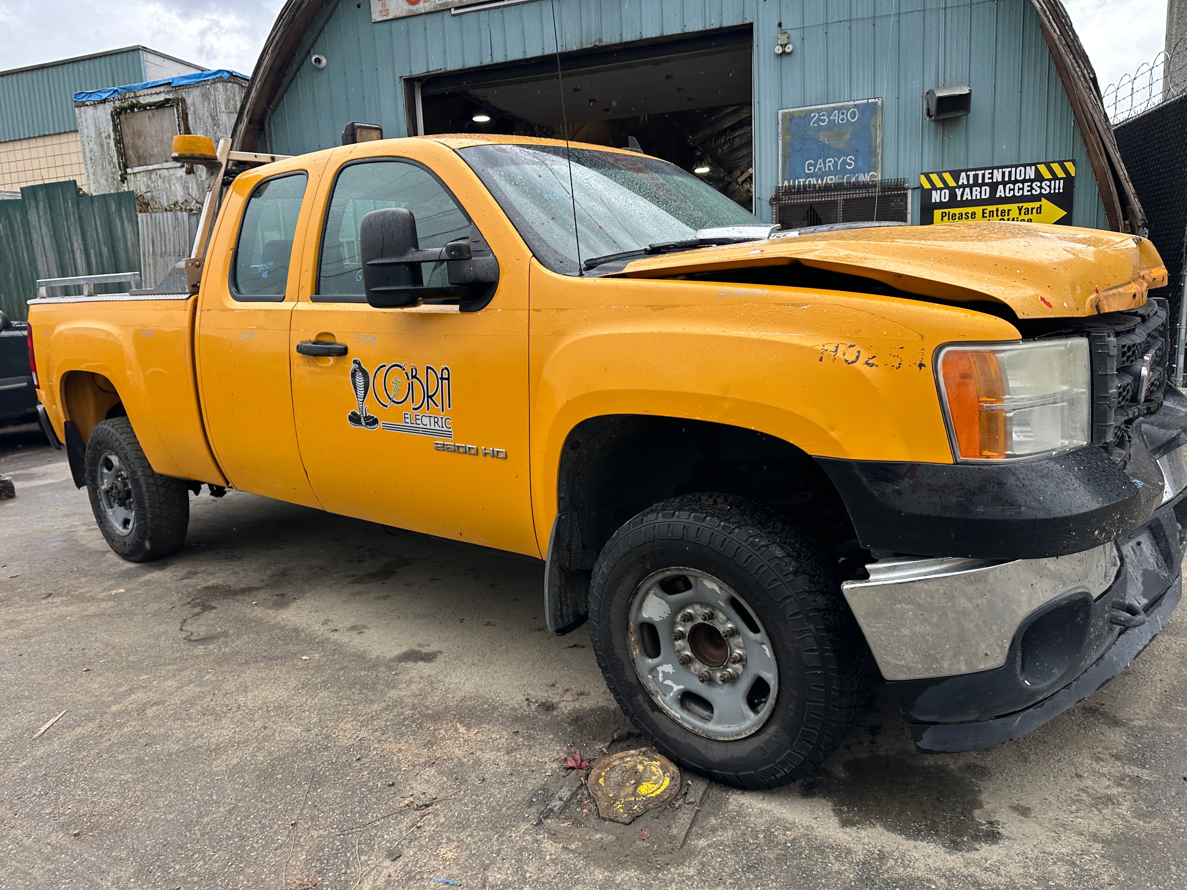 2011 GMC Sierra C2500HD 4.8 – G2529