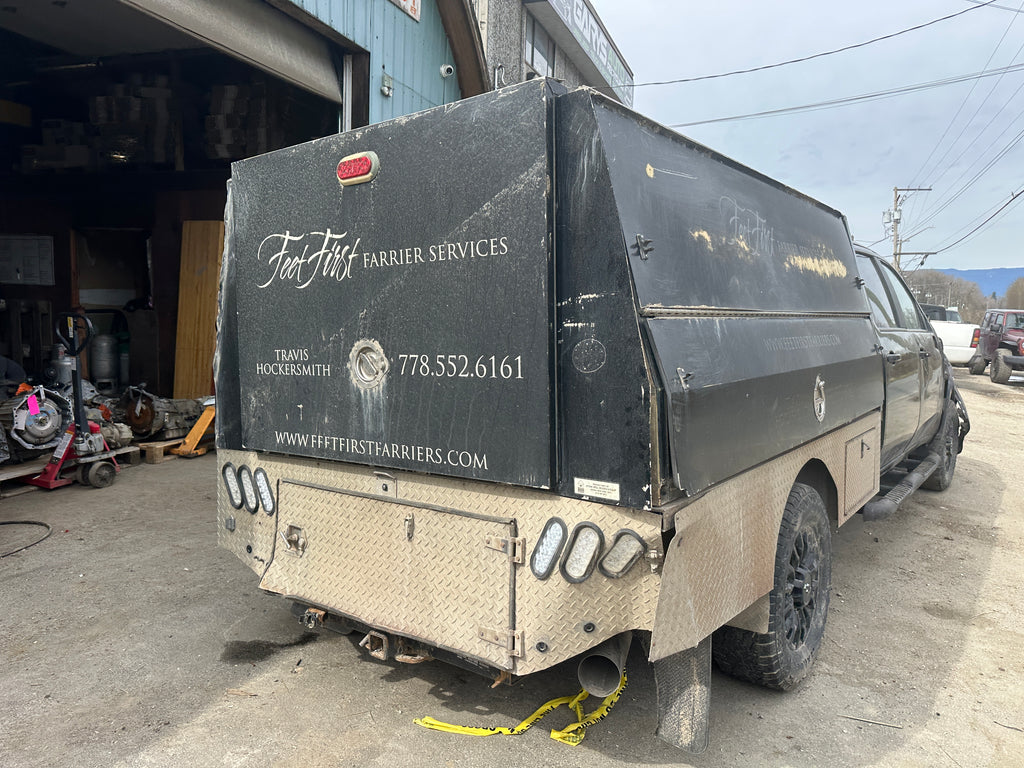 2023 Chevrolet Silverado K3500 LTZ 6.6 L5P Duramax – C2606
