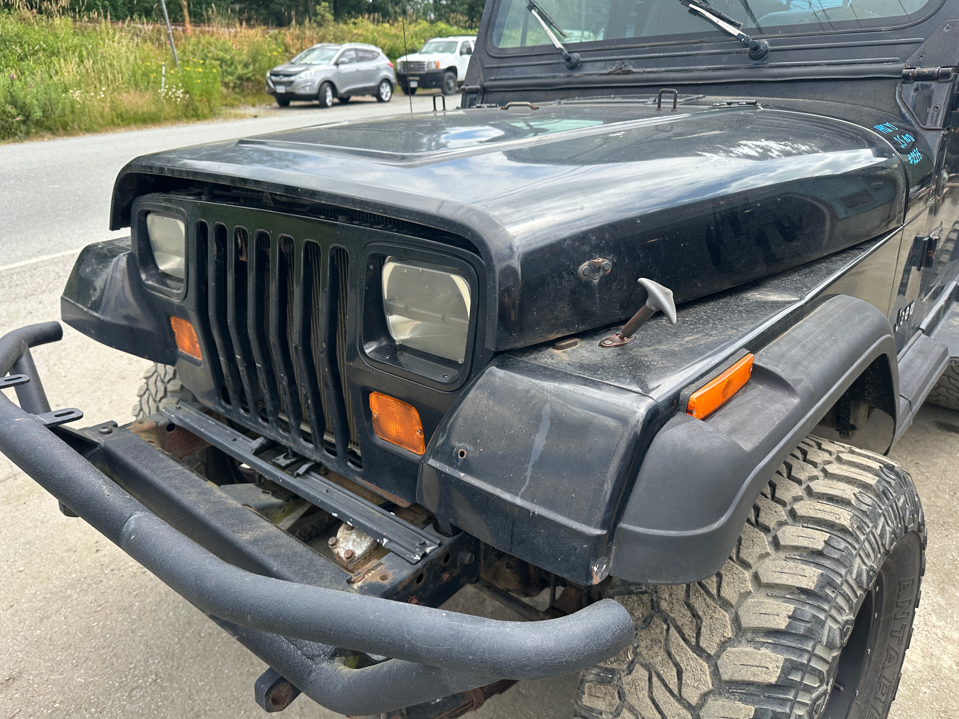 1992 Jeep Wrangler YJ 2.5 – J2533