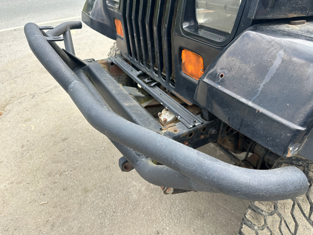 1992 Jeep Wrangler YJ 2.5 – J2533