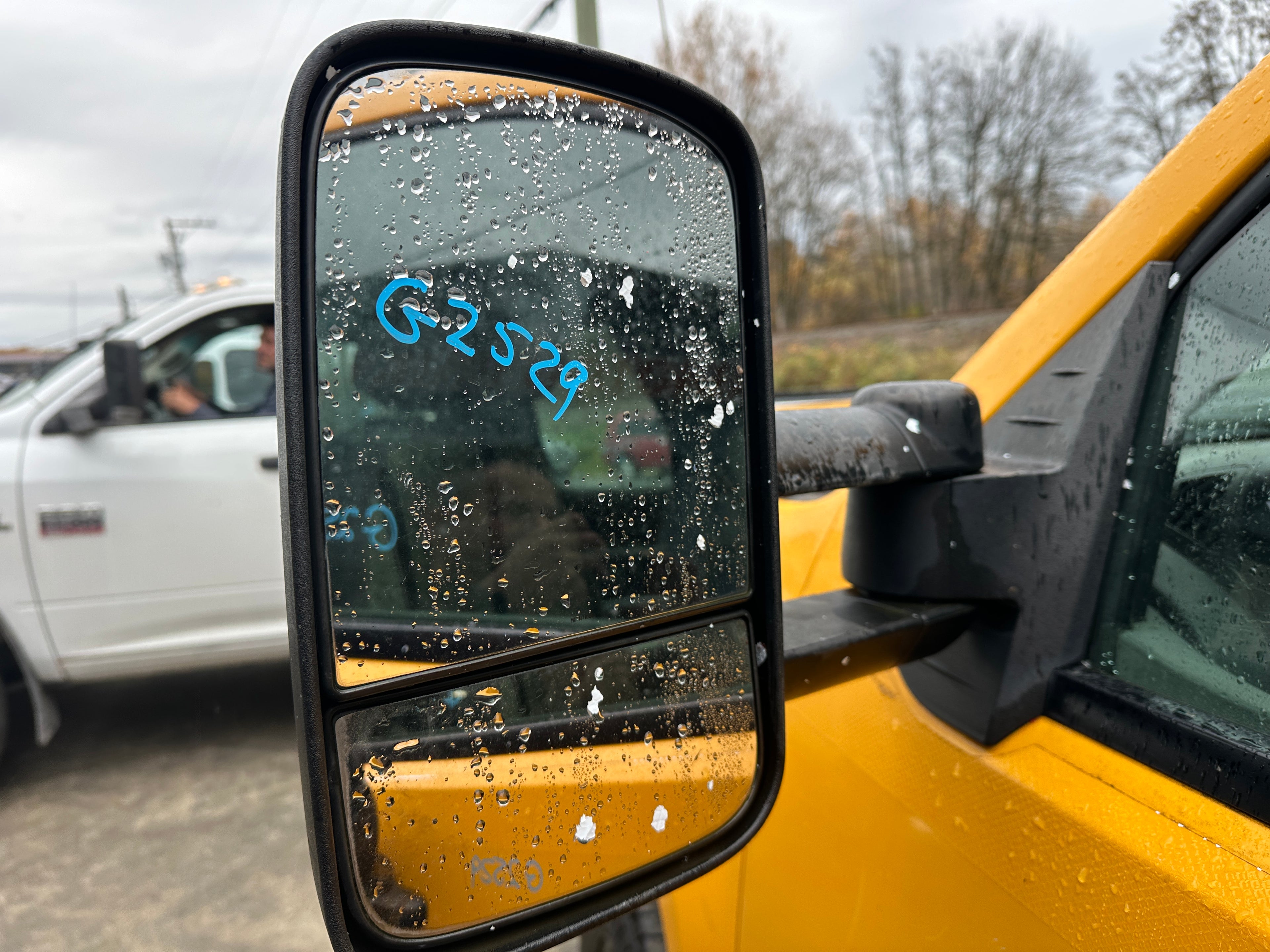 2011 GMC Sierra C2500HD 4.8 – G2529