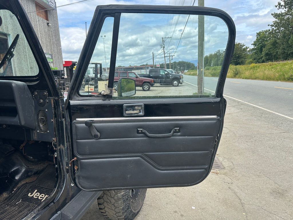 1992 Jeep Wrangler YJ 2.5 – J2533