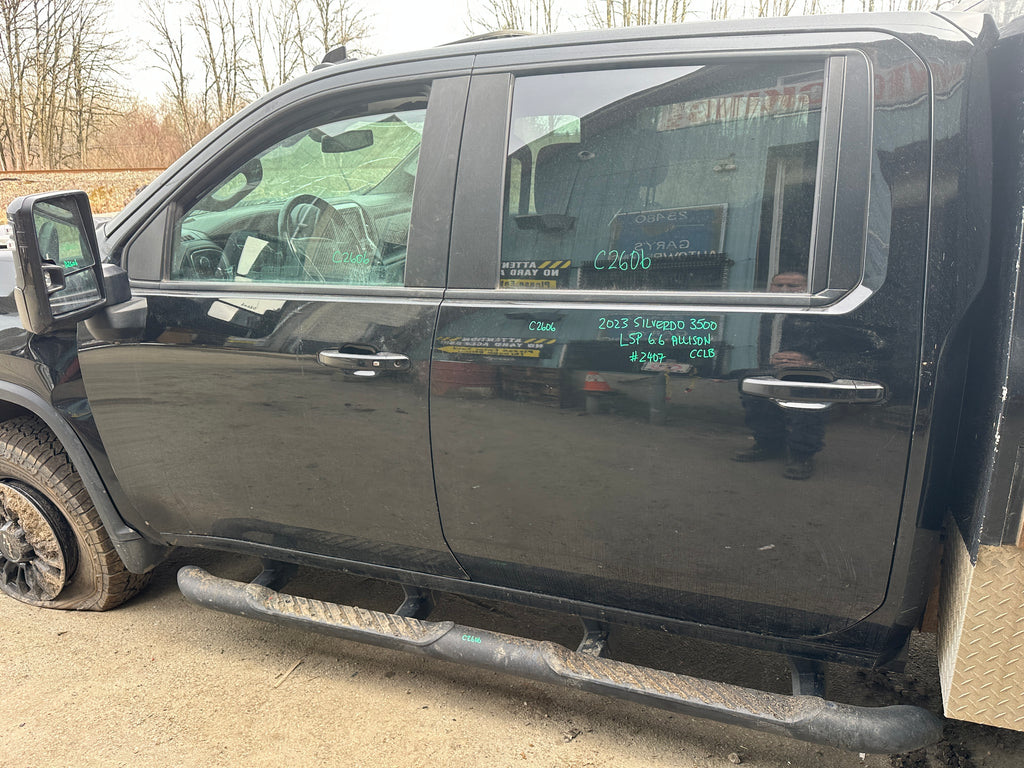 2023 Chevrolet Silverado K3500 LTZ 6.6 L5P Duramax – C2606