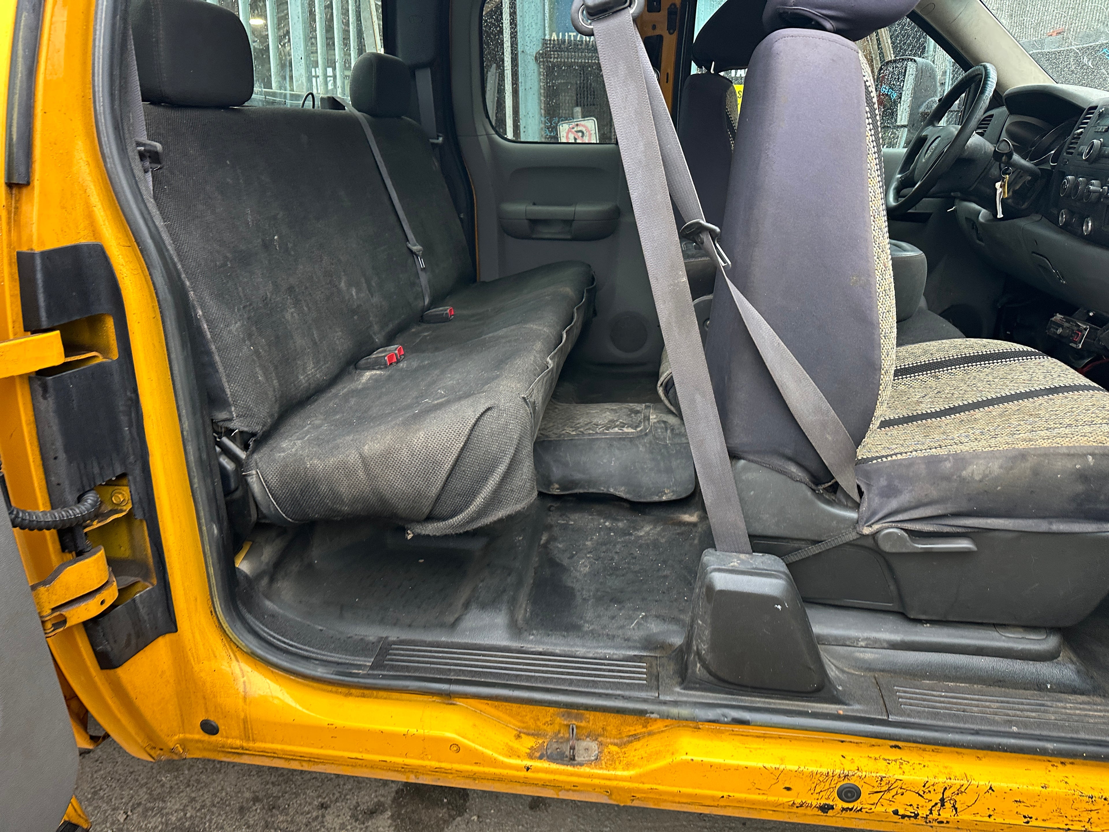 2011 GMC Sierra C2500HD 4.8 – G2529