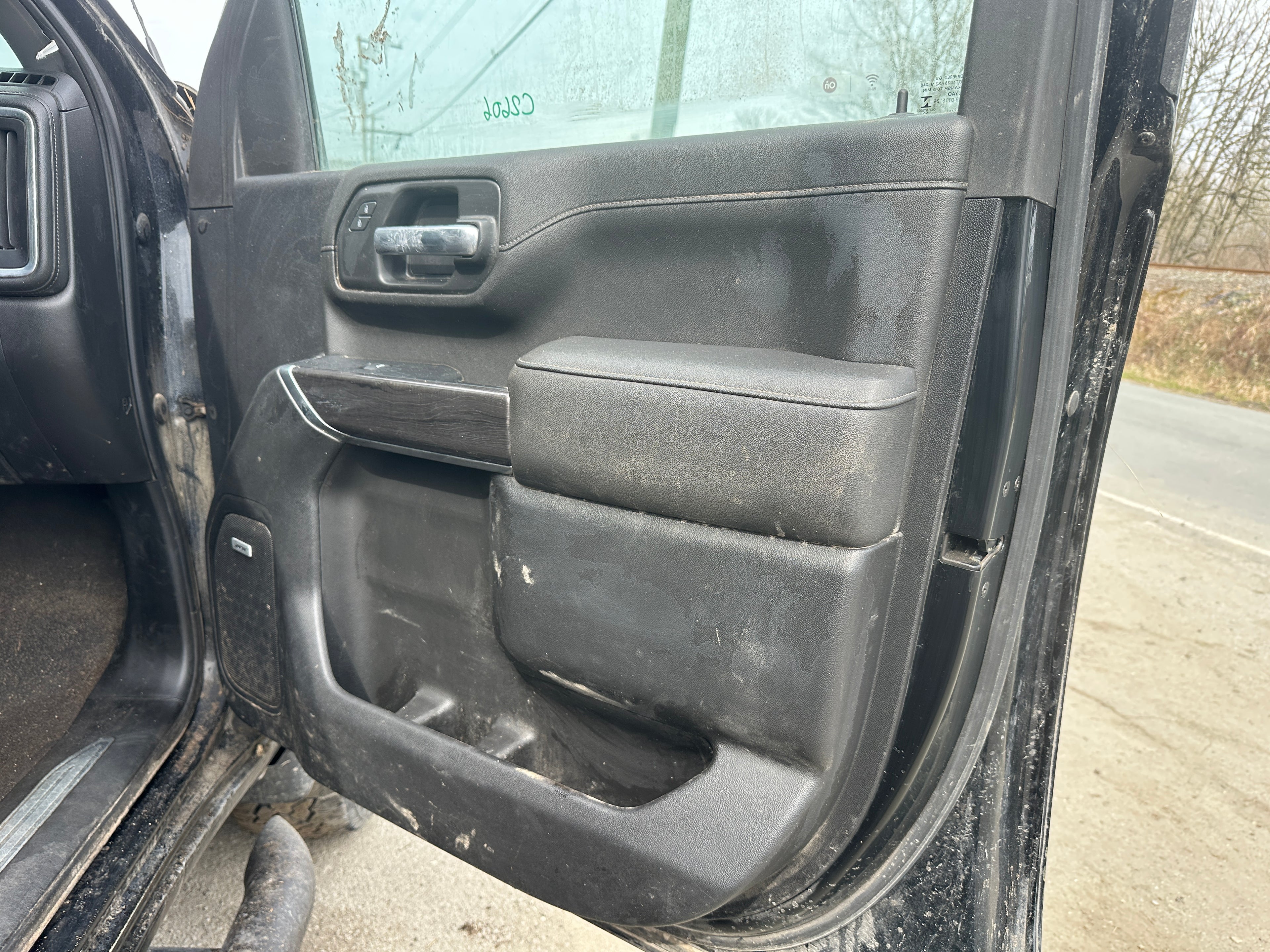 2023 Chevrolet Silverado K3500 LTZ 6.6 L5P Duramax – C2606