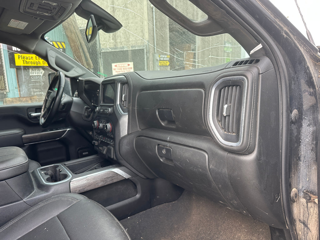 2023 Chevrolet Silverado K3500 LTZ 6.6 L5P Duramax – C2606