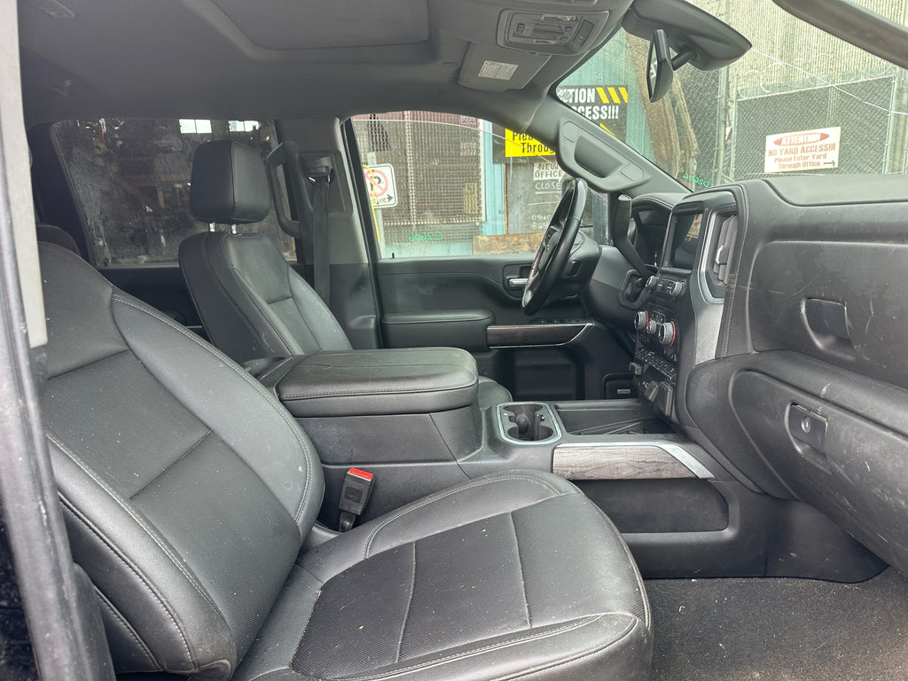 2023 Chevrolet Silverado K3500 LTZ 6.6 L5P Duramax – C2606