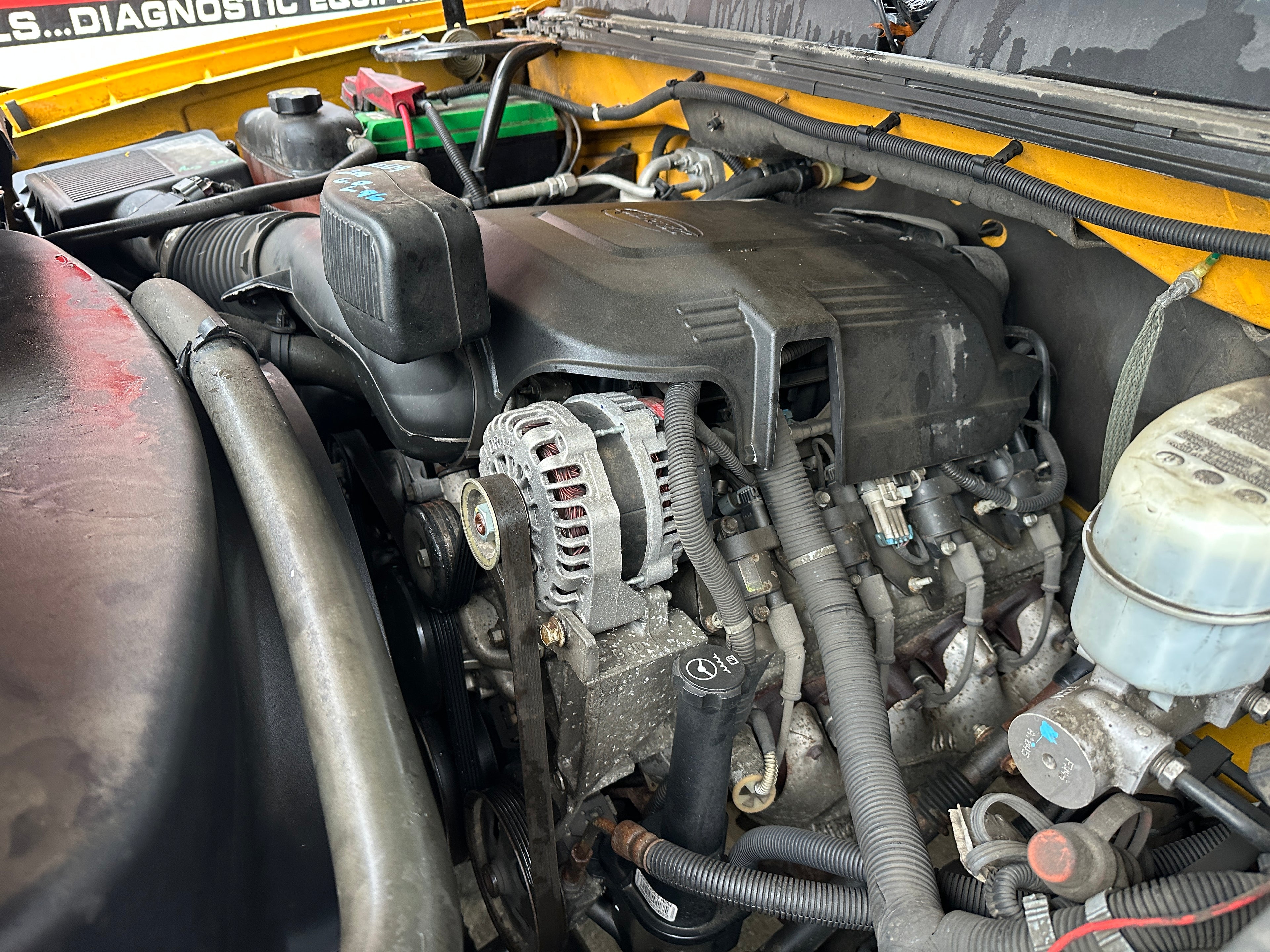 2011 GMC Sierra C2500HD 4.8 – G2529