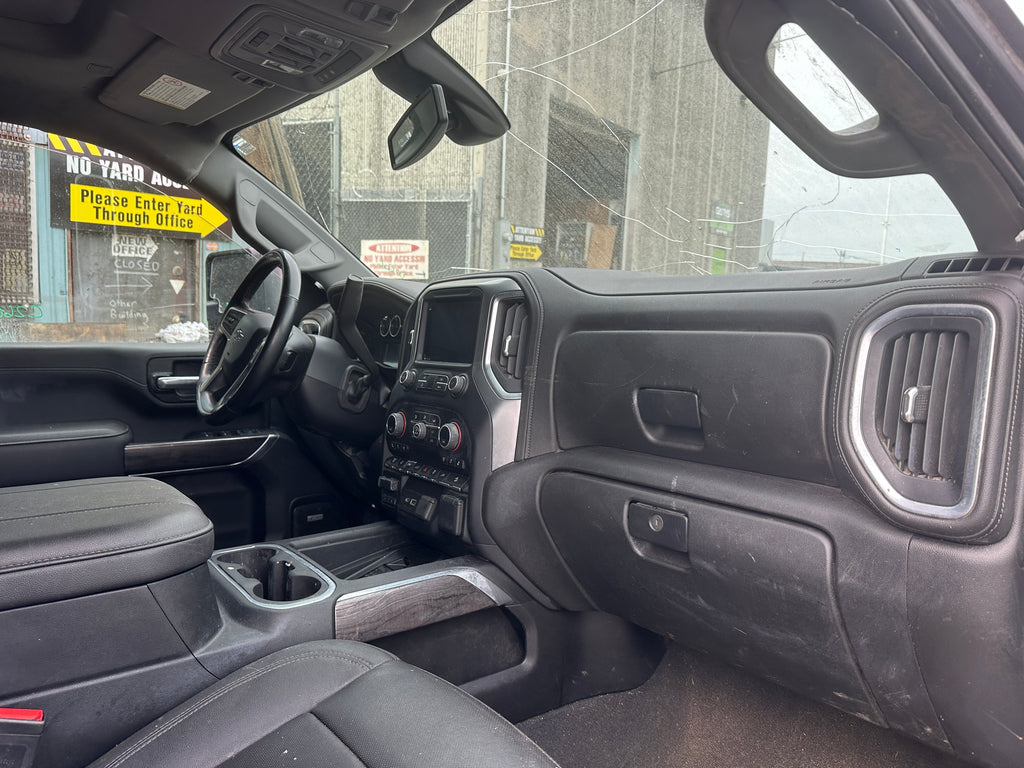 2023 Chevrolet Silverado K3500 LTZ 6.6 L5P Duramax – C2606