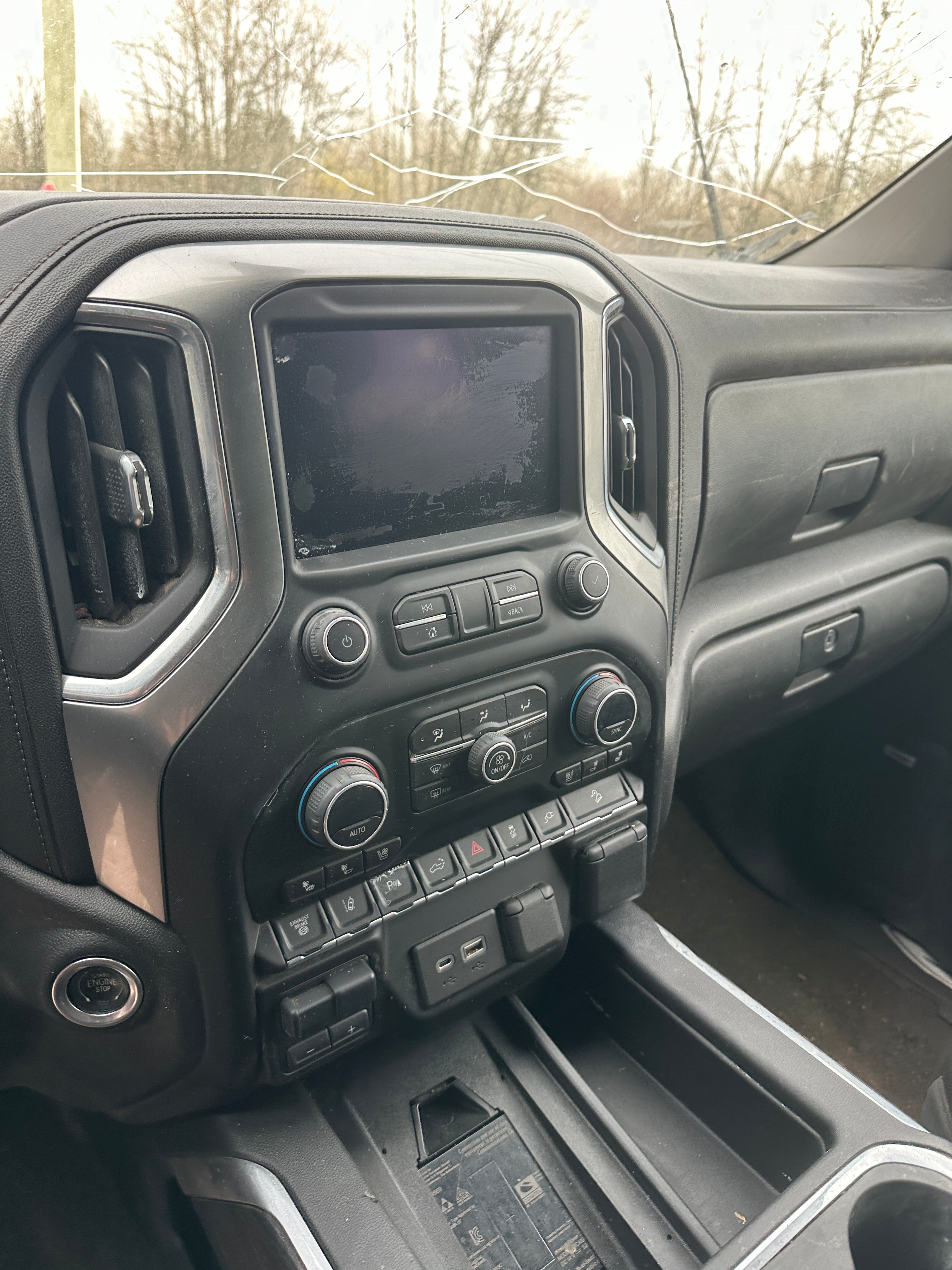 2023 Chevrolet Silverado K3500 LTZ 6.6 L5P Duramax – C2606