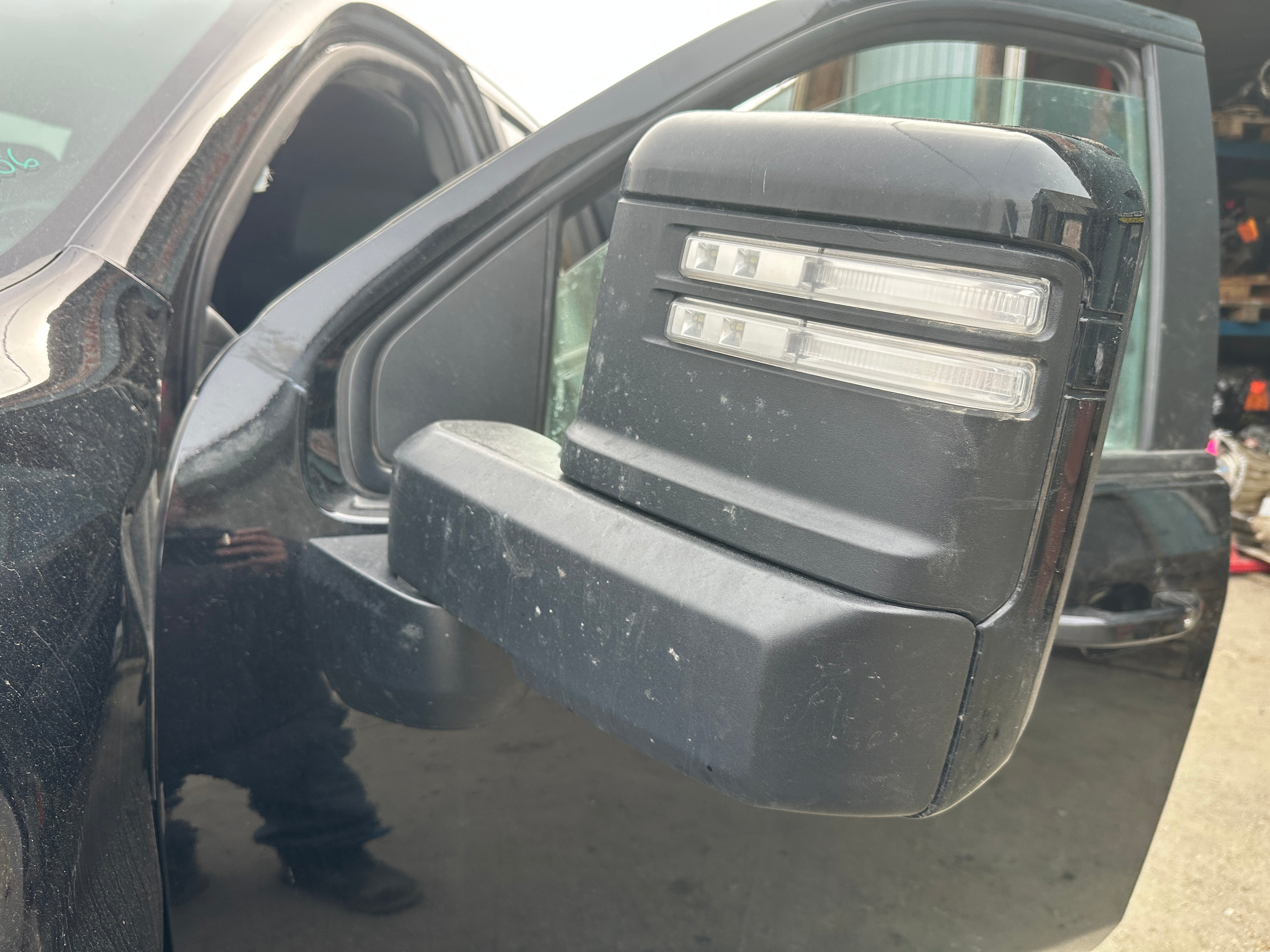 2023 Chevrolet Silverado K3500 LTZ 6.6 L5P Duramax – C2606