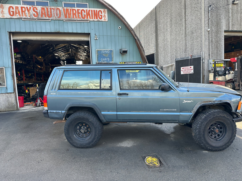 1998 Jeep Cherokee XJ 4.0 – J2513