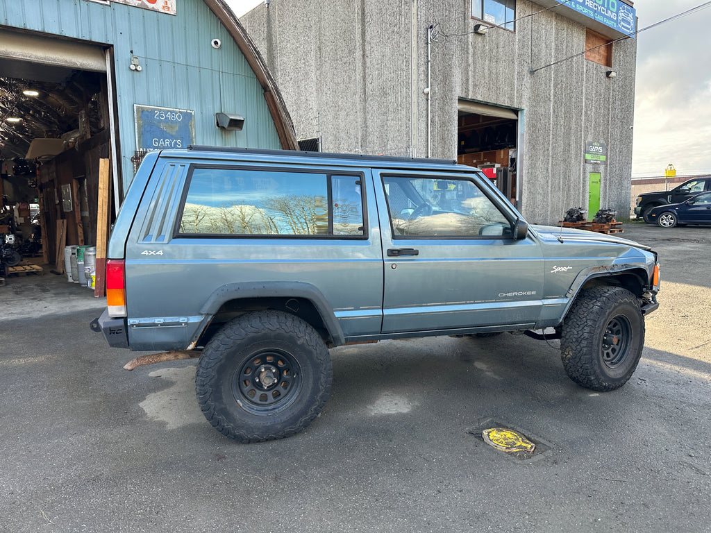 1998 Jeep Cherokee XJ 4.0 – J2513