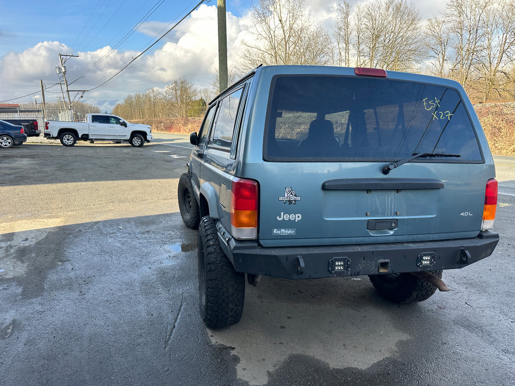 1998 Jeep Cherokee XJ 4.0 – J2513