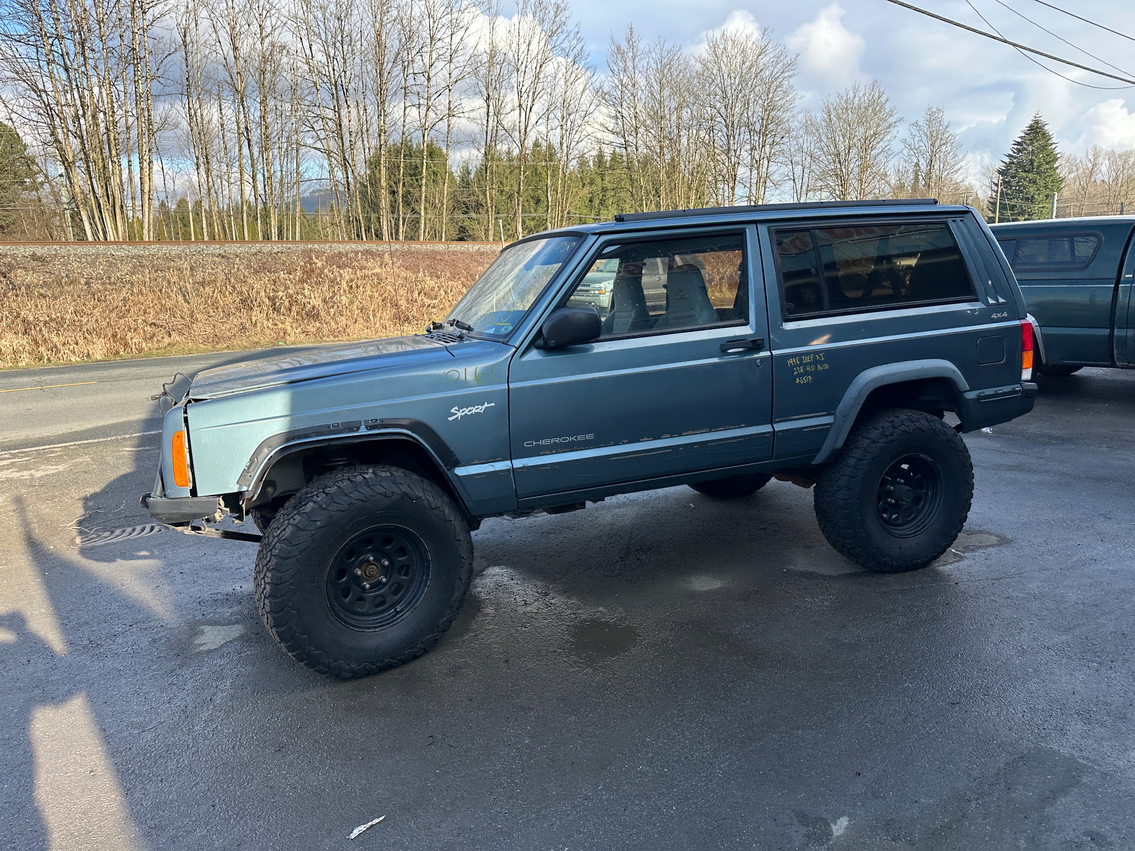 1998 Jeep Cherokee XJ 4.0 – J2513