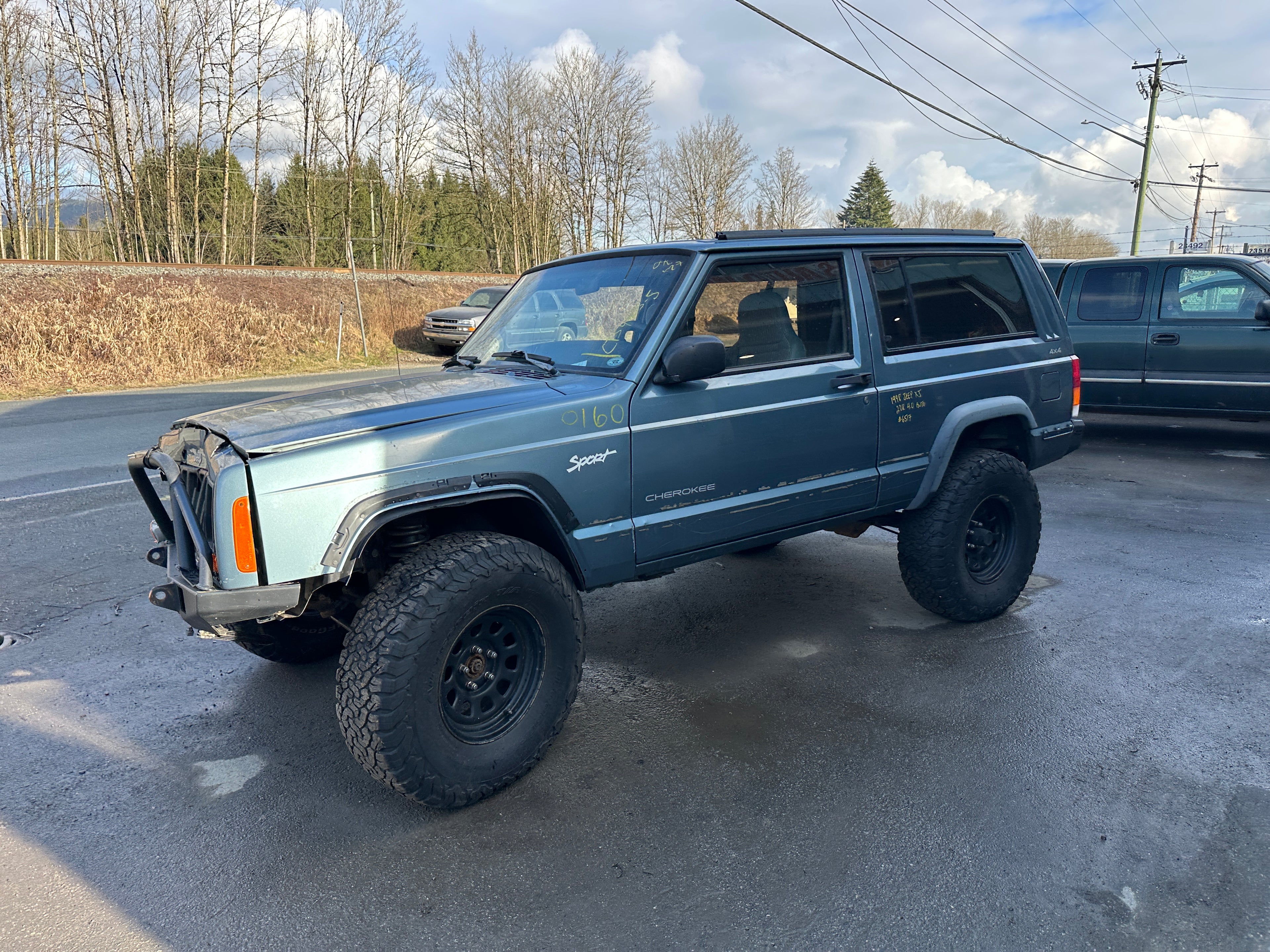 1998 Jeep Cherokee XJ 4.0 – J2513
