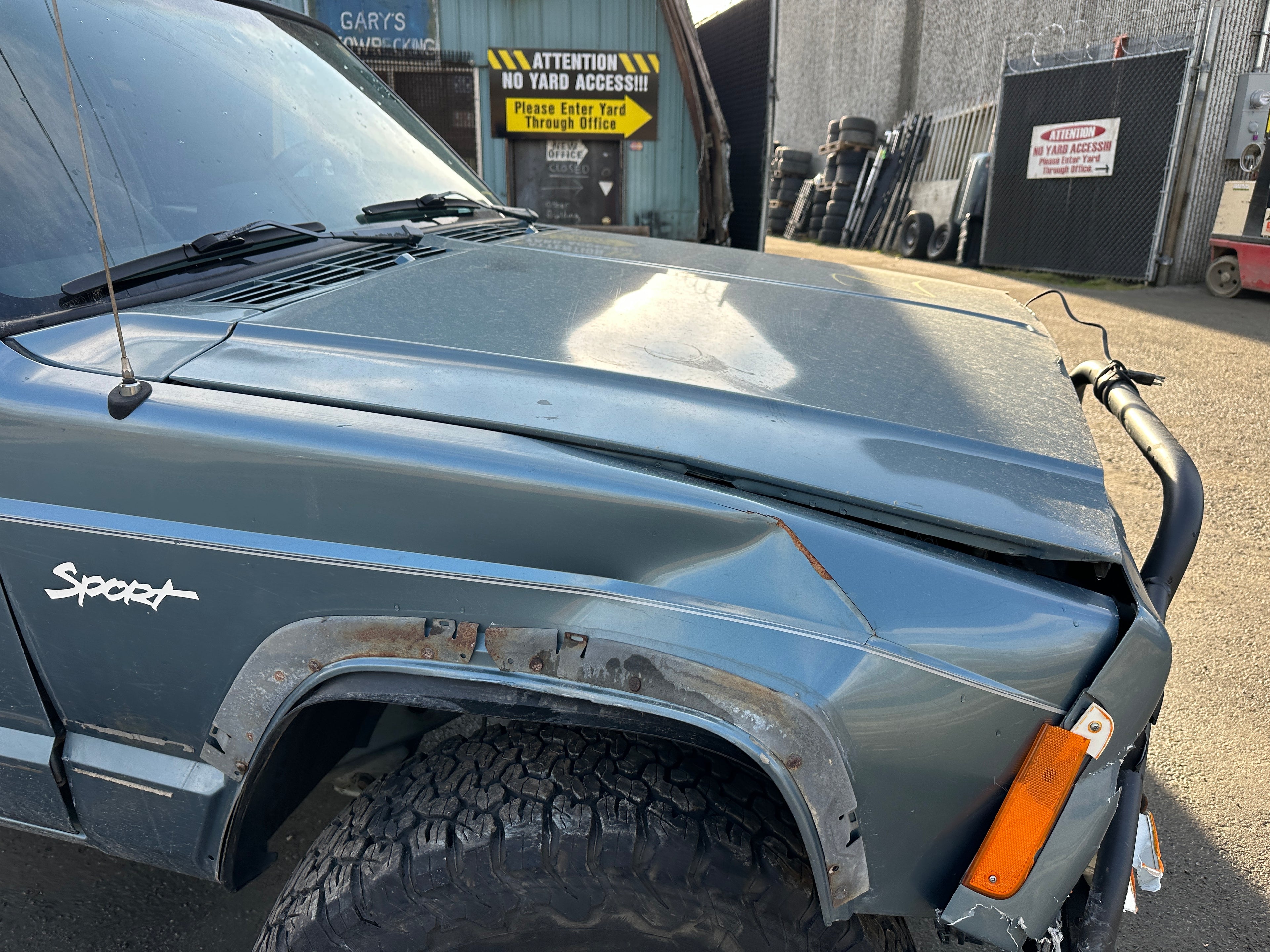 1998 Jeep Cherokee XJ 4.0 – J2513