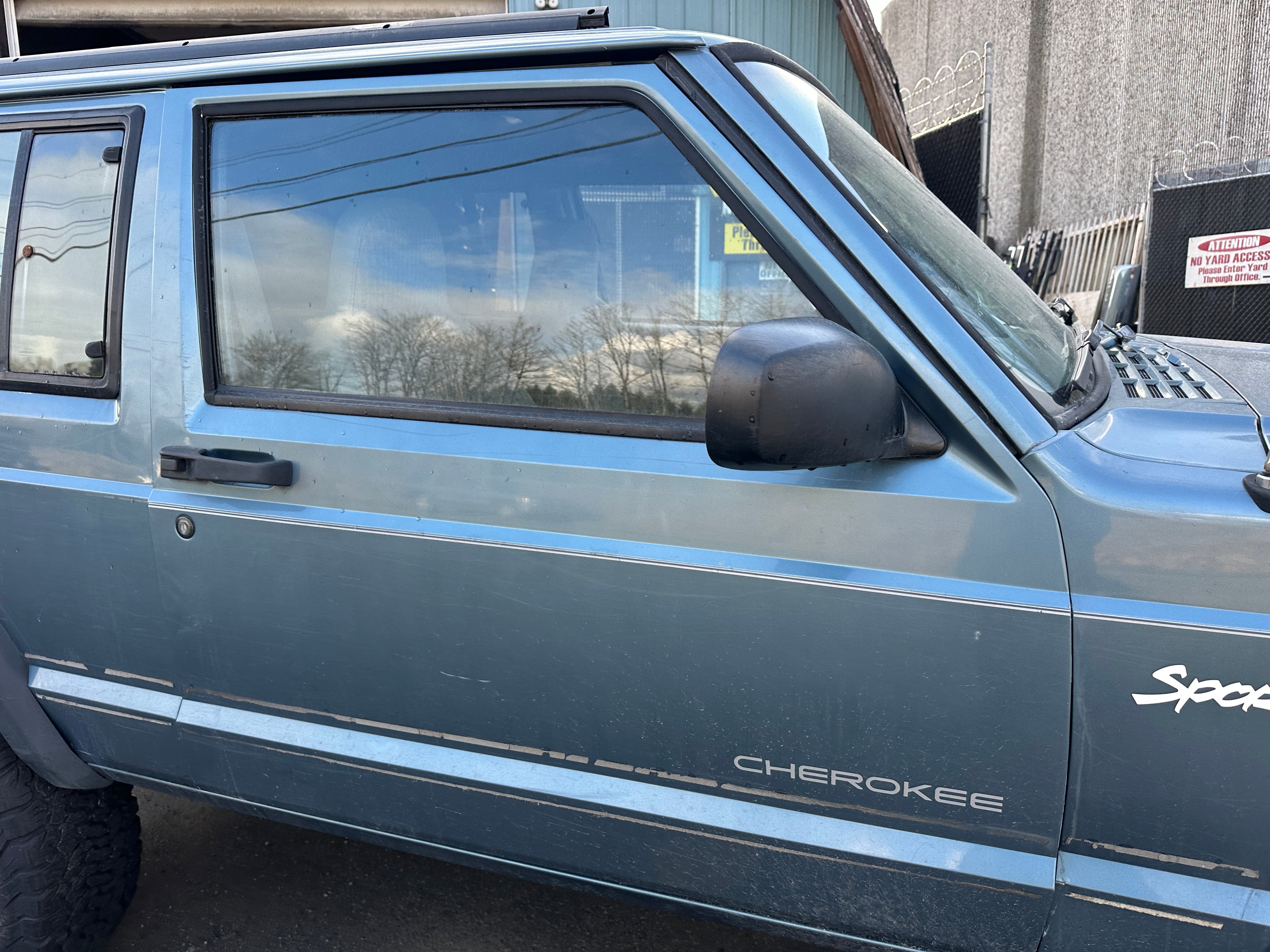 1998 Jeep Cherokee XJ 4.0 – J2513