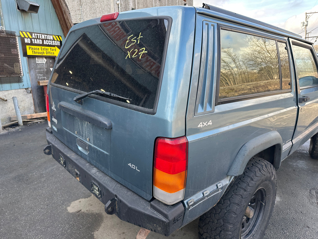 1998 Jeep Cherokee XJ 4.0 – J2513