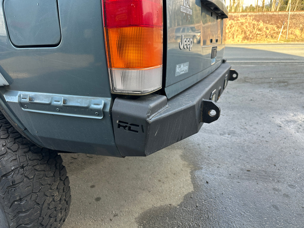 1998 Jeep Cherokee XJ 4.0 – J2513