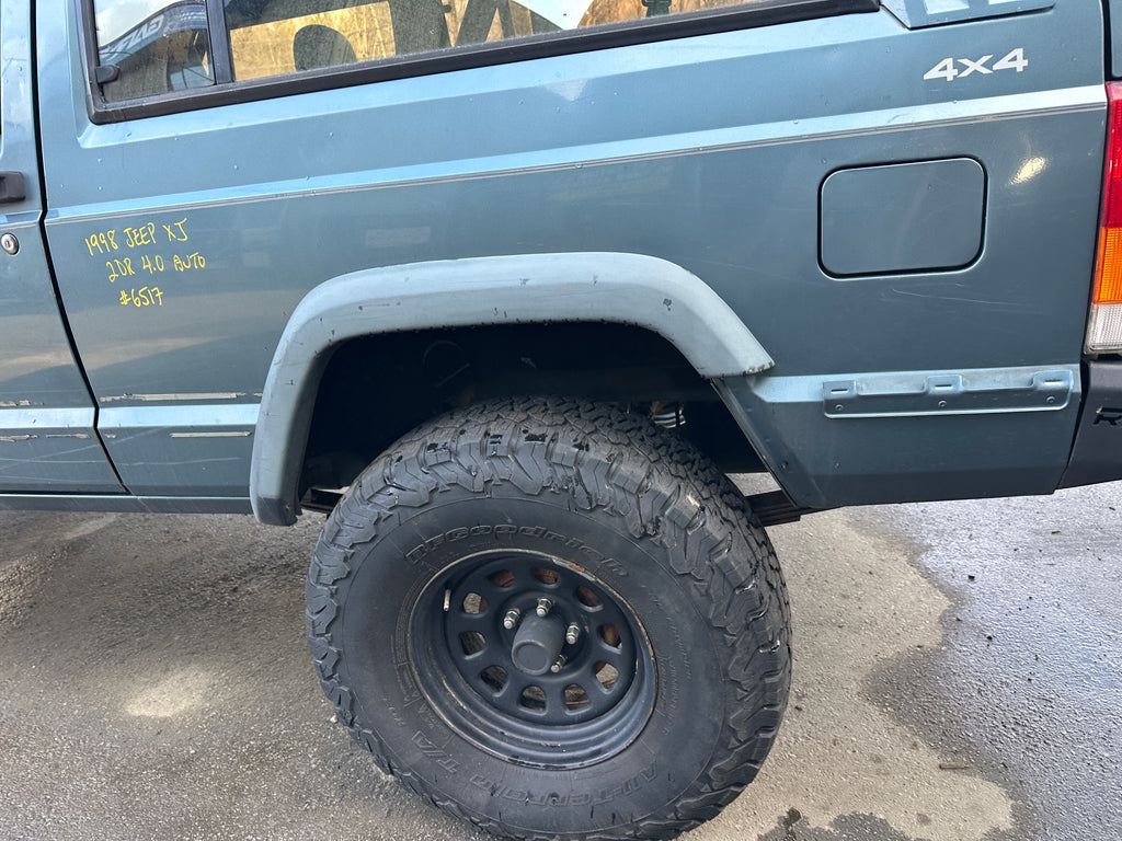 1998 Jeep Cherokee XJ 4.0 – J2513
