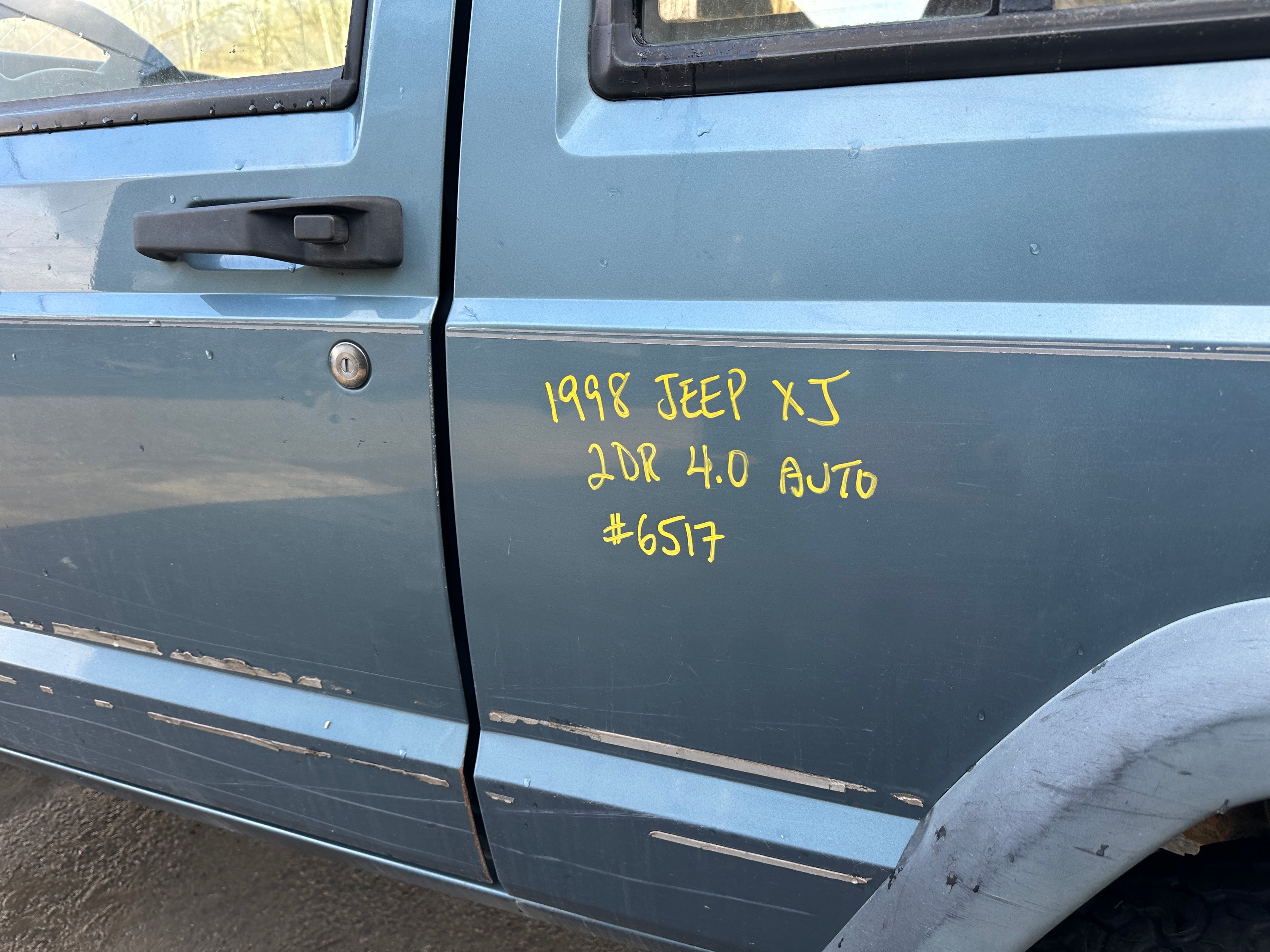 1998 Jeep Cherokee XJ 4.0 – J2513