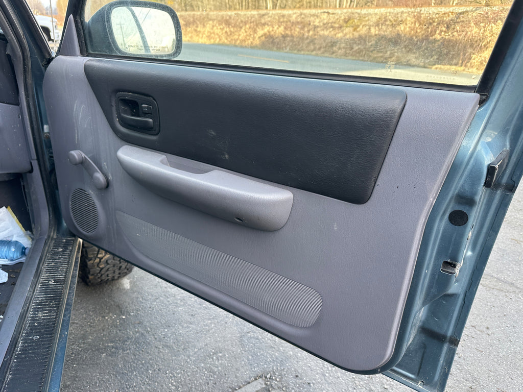 1998 Jeep Cherokee XJ 4.0 – J2513