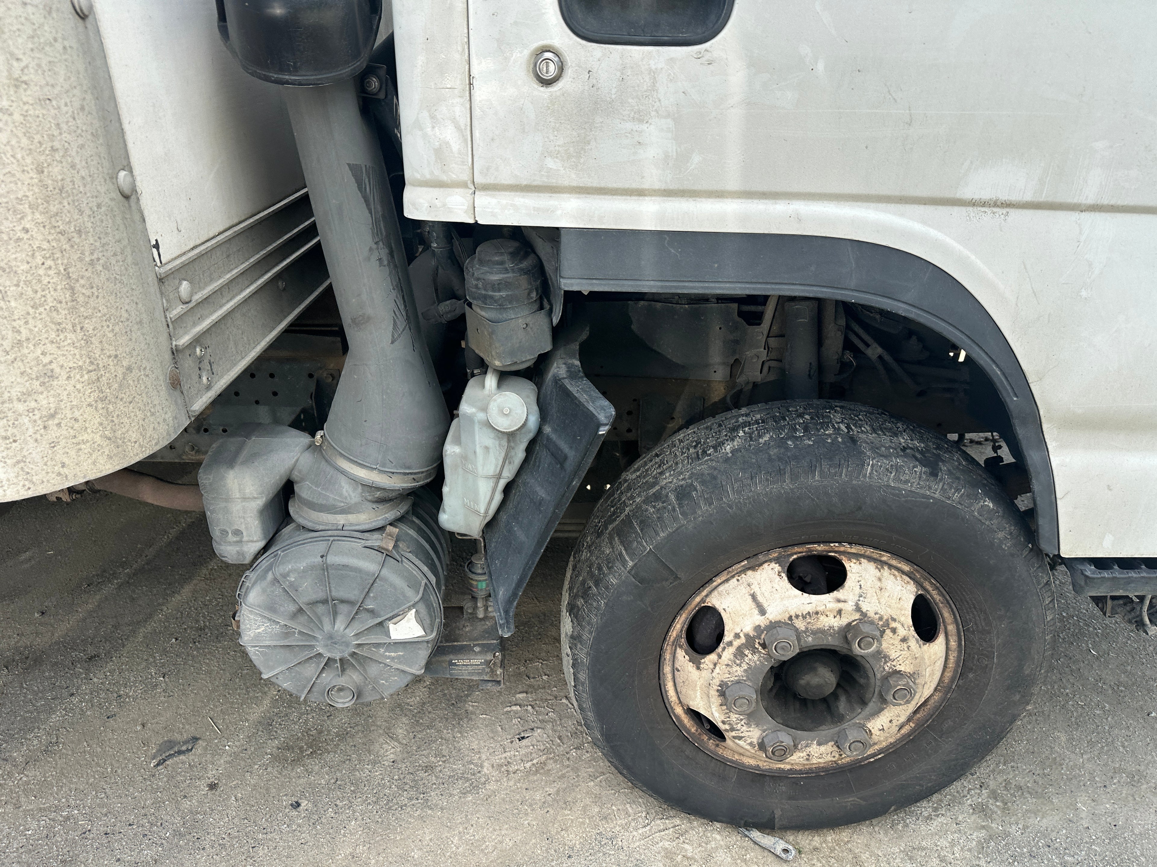 2007 GMC W4 Cab Chassis – G2521