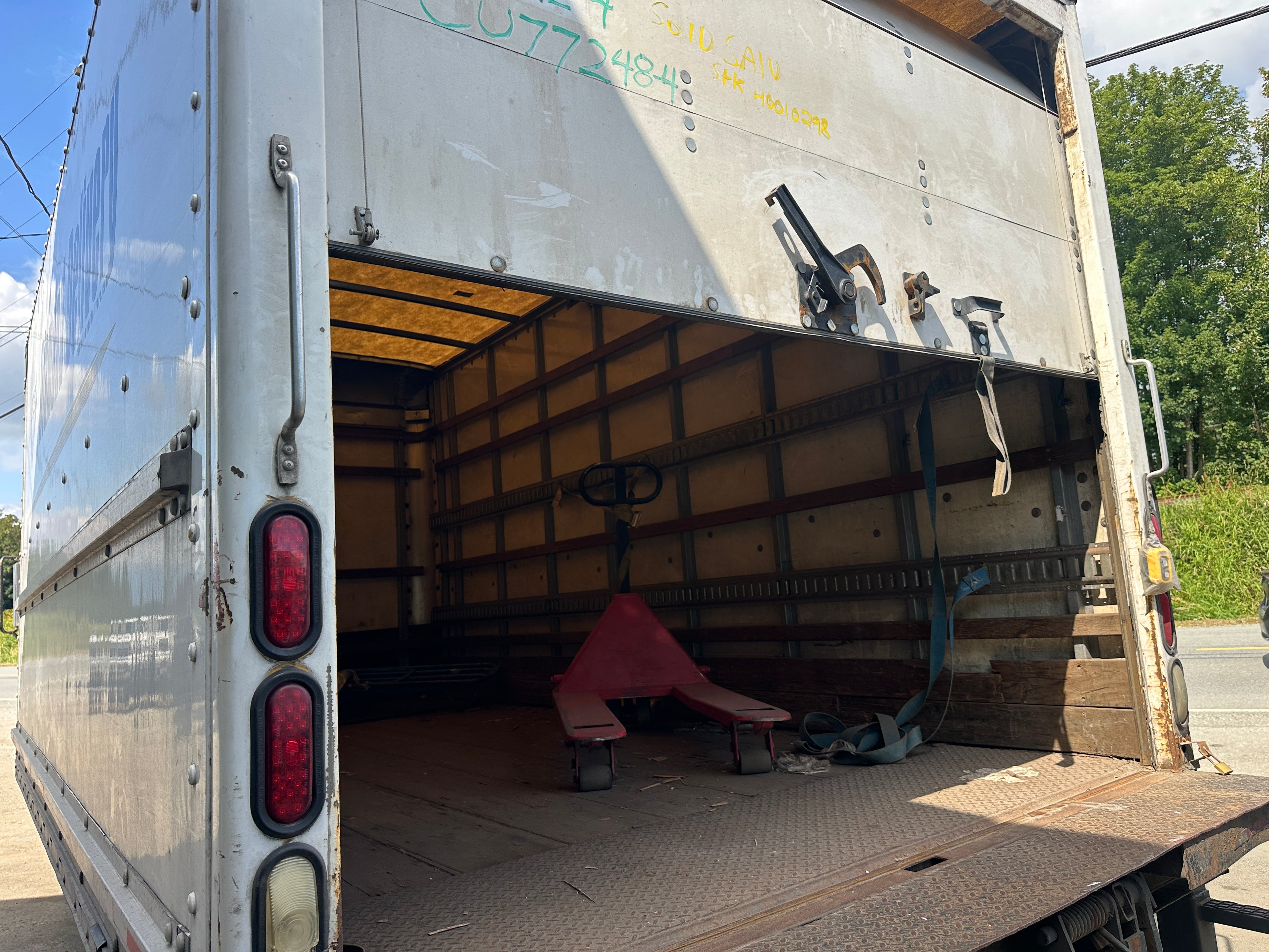 2007 GMC W4 Cab Chassis – G2521