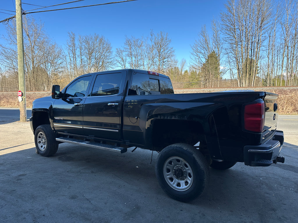 2015 Chevrolet Silverado 3500 6.6L LML – C2508