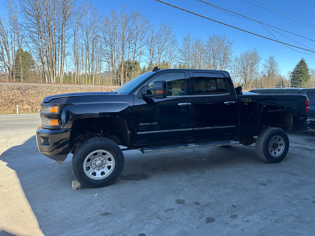 2015 Chevrolet Silverado 3500 6.6L LML – C2508