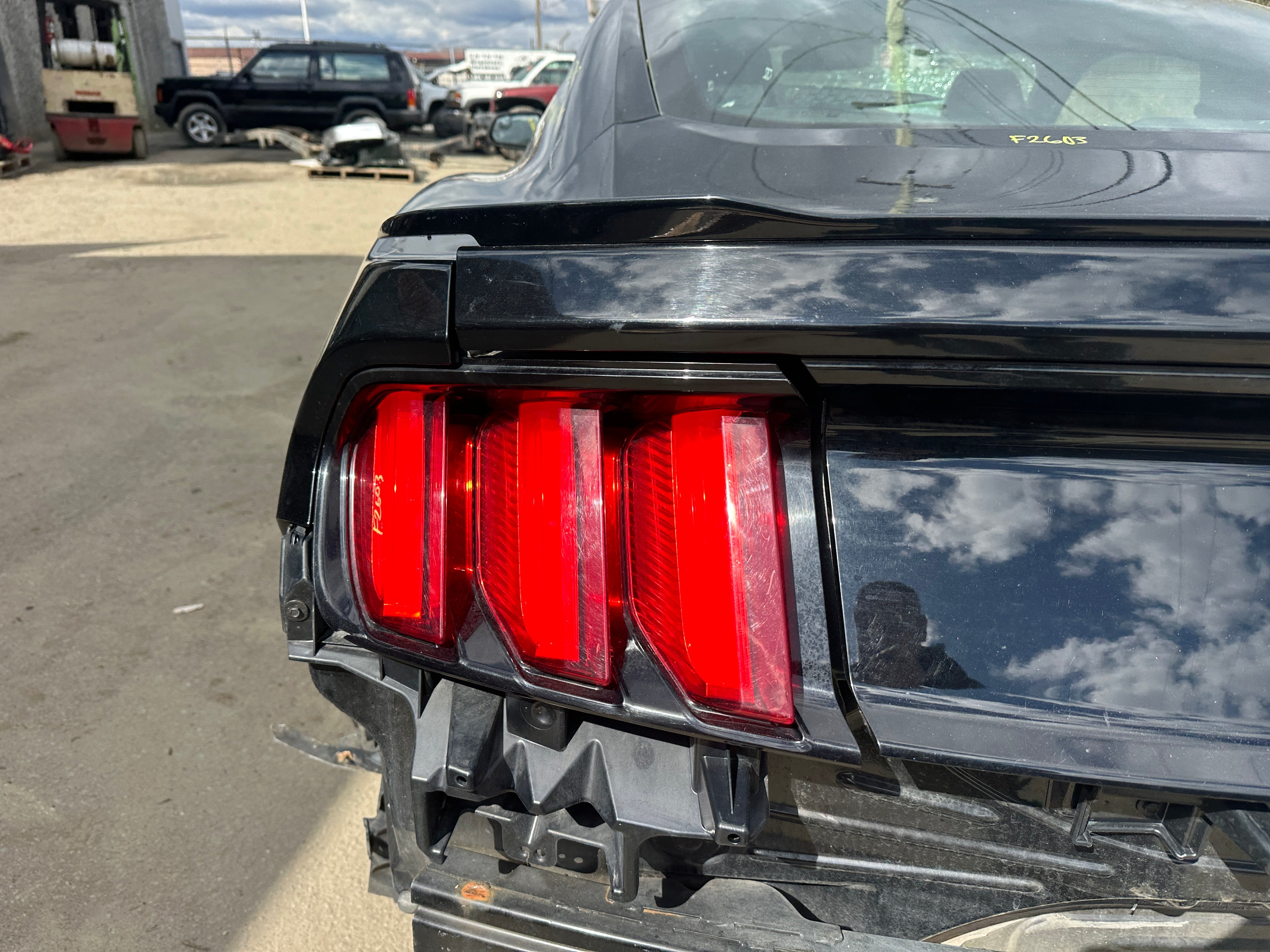 2015 Ford Mustang GT 5.0 – F2603