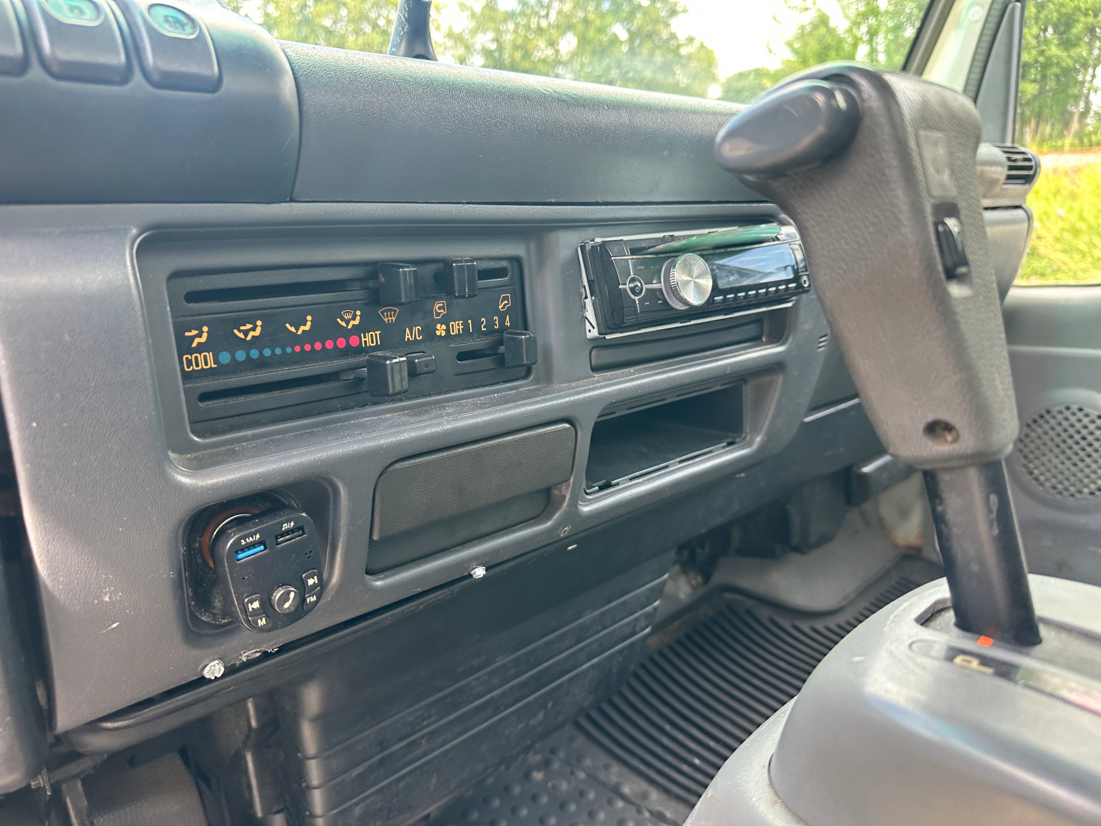 2007 GMC W4 Cab Chassis – G2521