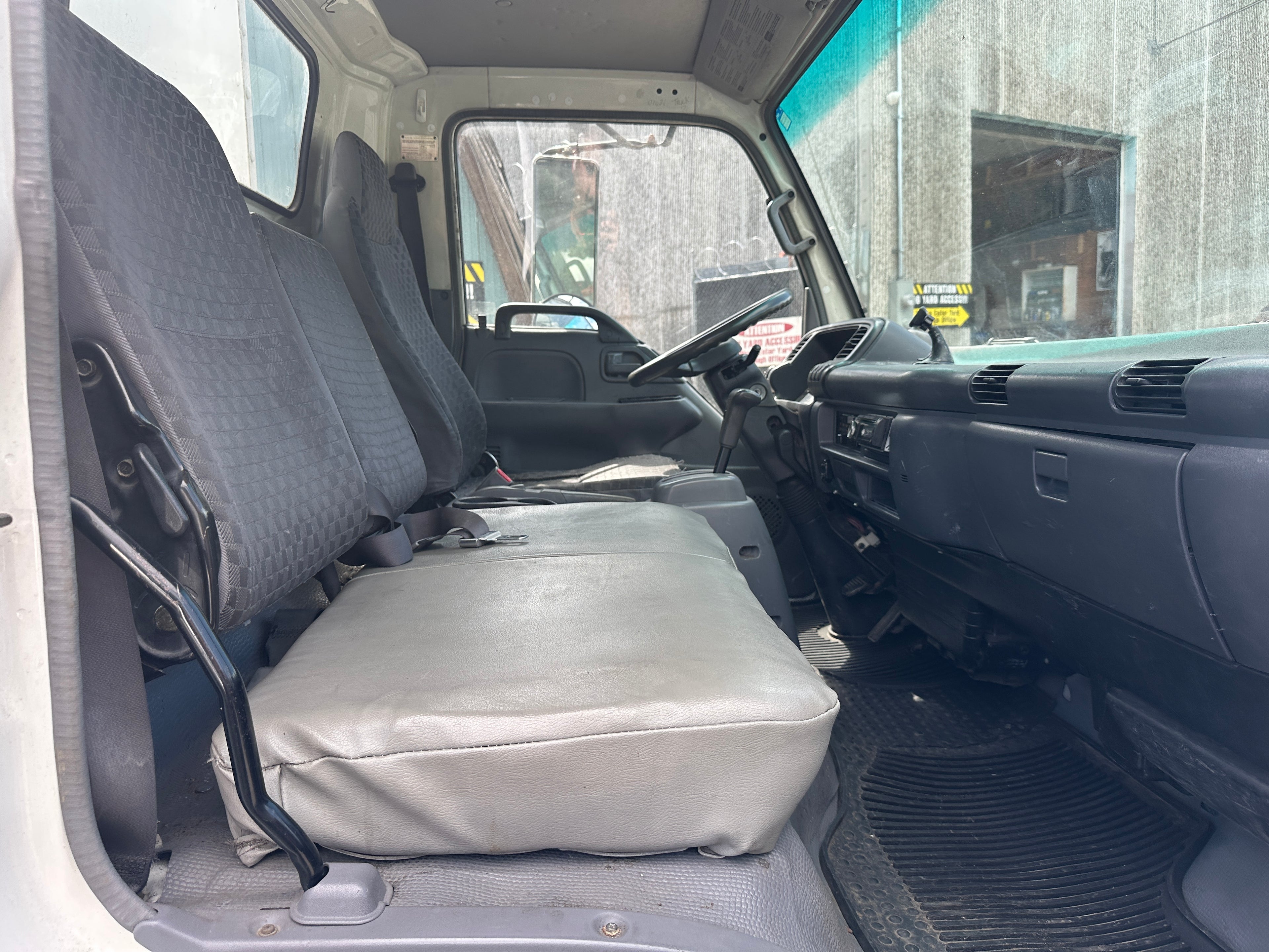 2007 GMC W4 Cab Chassis – G2521