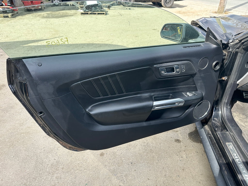 2015 Ford Mustang GT 5.0 – F2603