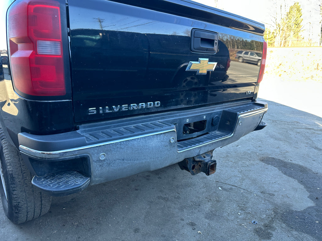 2015 Chevrolet Silverado 3500 6.6L LML – C2508
