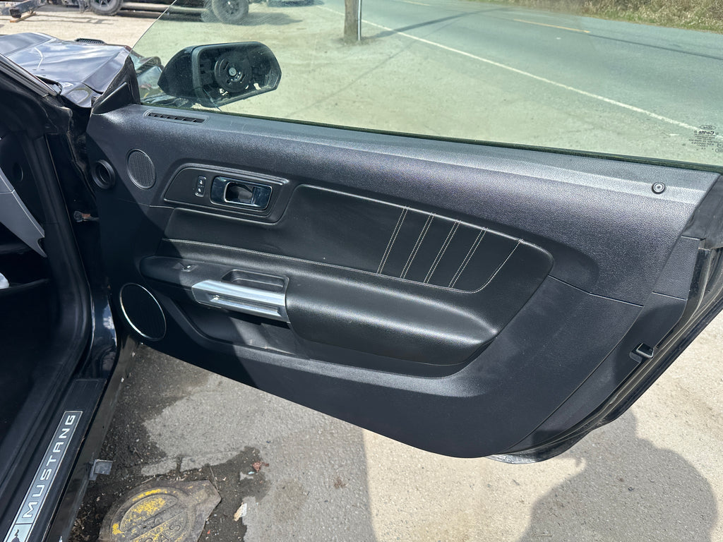 2015 Ford Mustang GT 5.0 – F2603