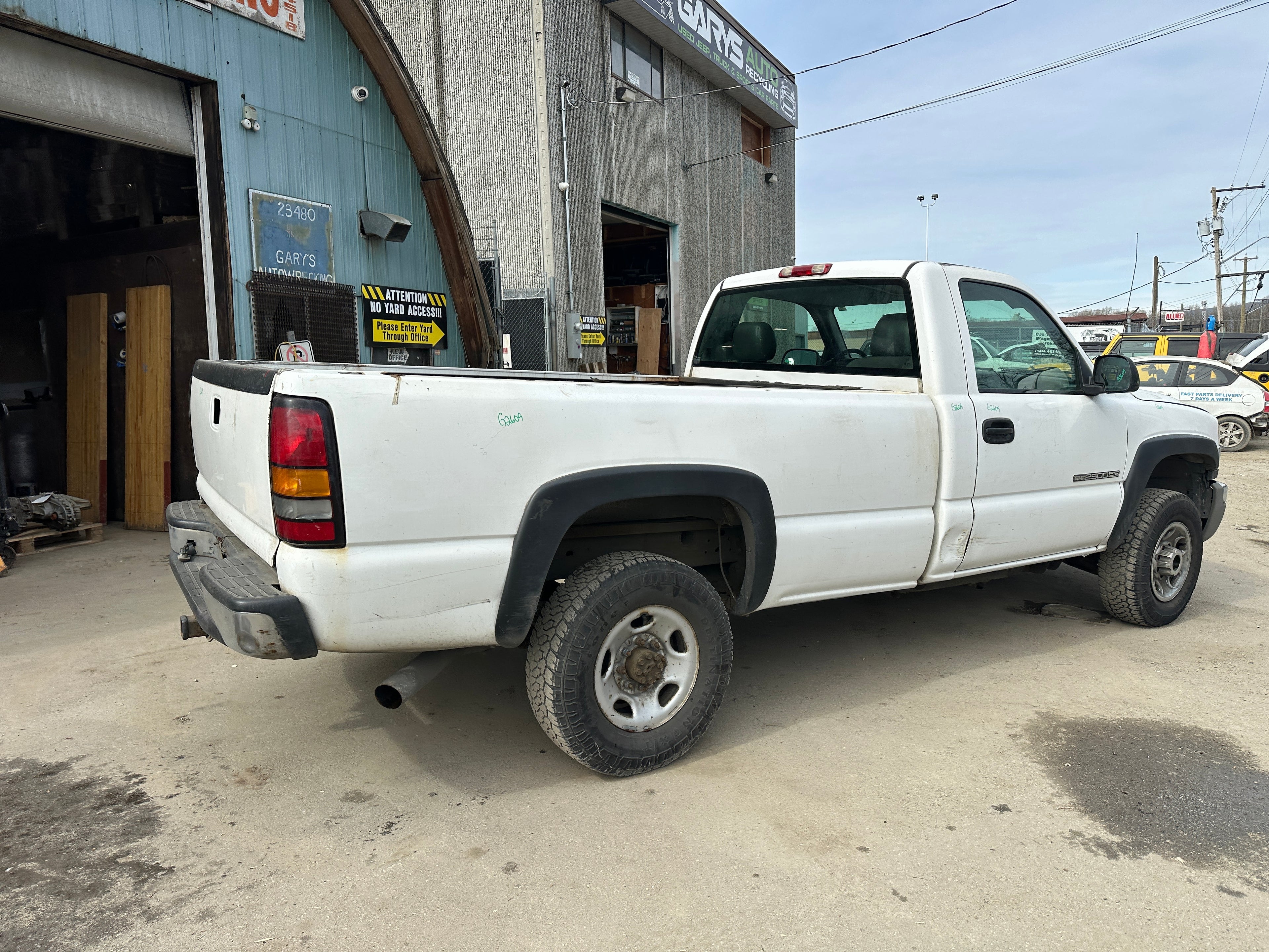 2006 GMC Sierra C2500HD 6.0 – G2609